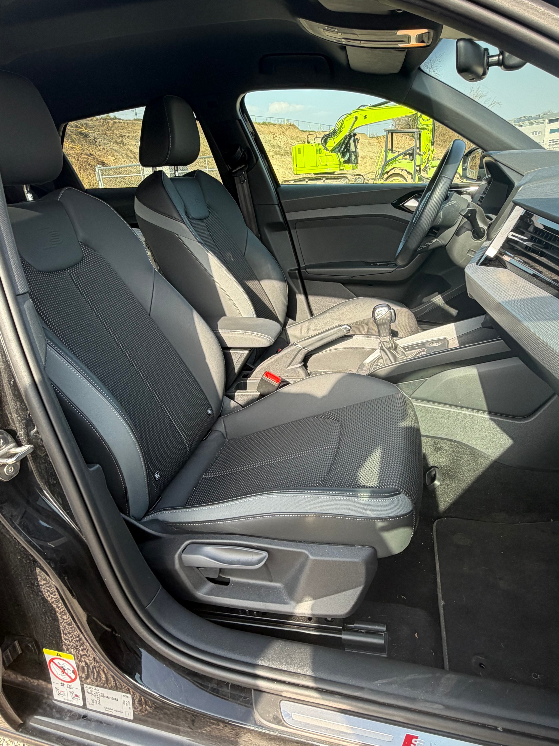 AUDI A1 Sportback 35 TFSI advanced S-tronic-image-13