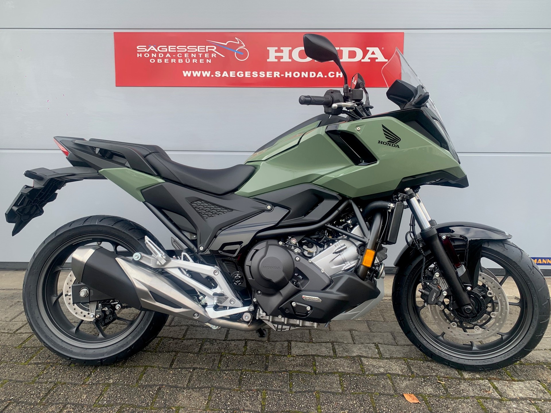 HONDA NC 750 X DCT