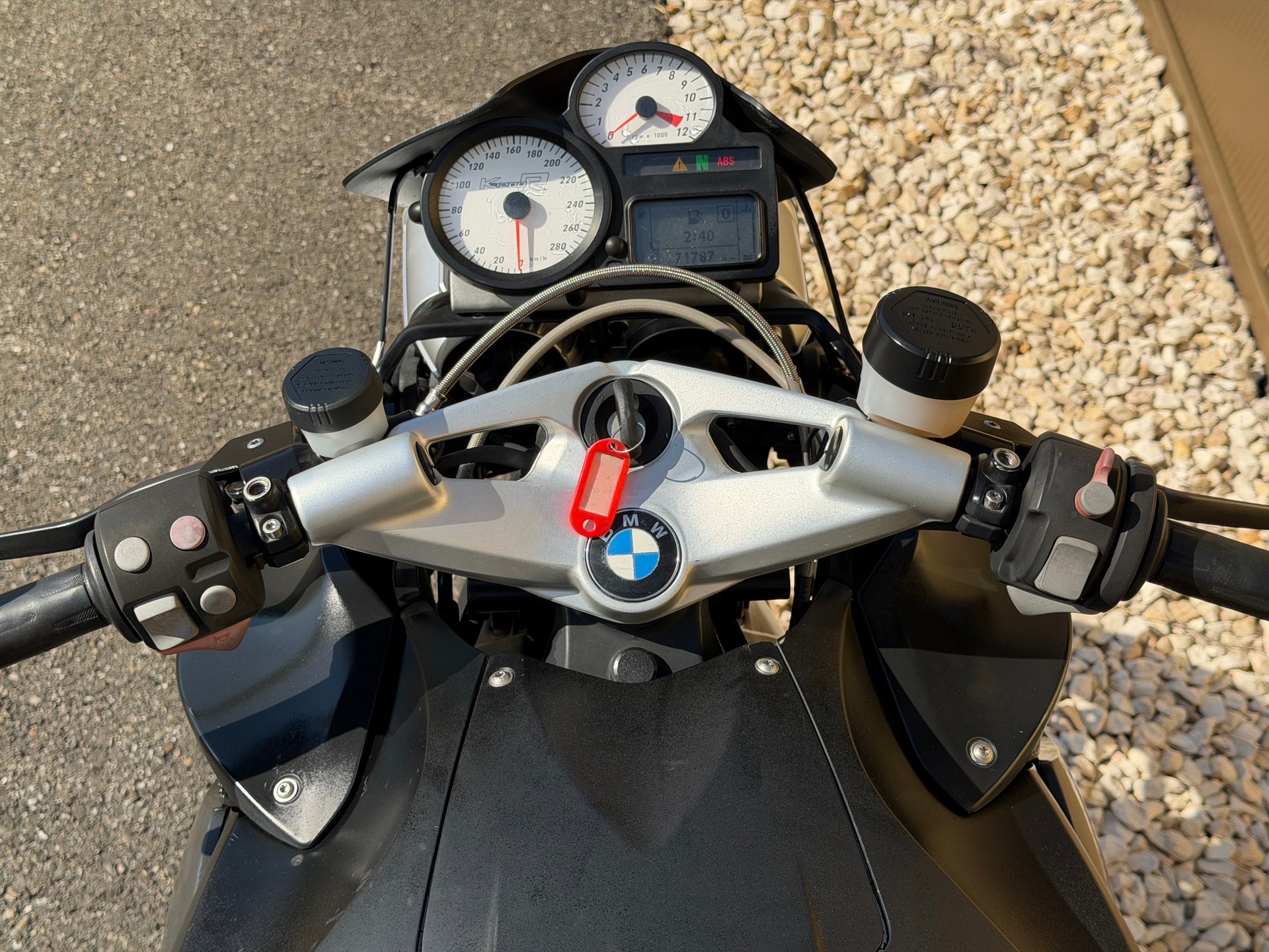 BMW K 1200 R-image-15