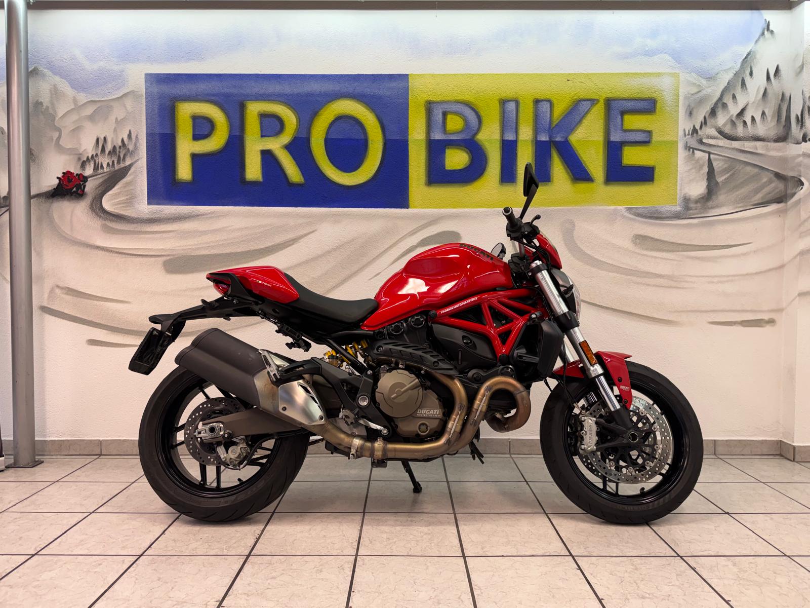 DUCATI Monster 821-image-1