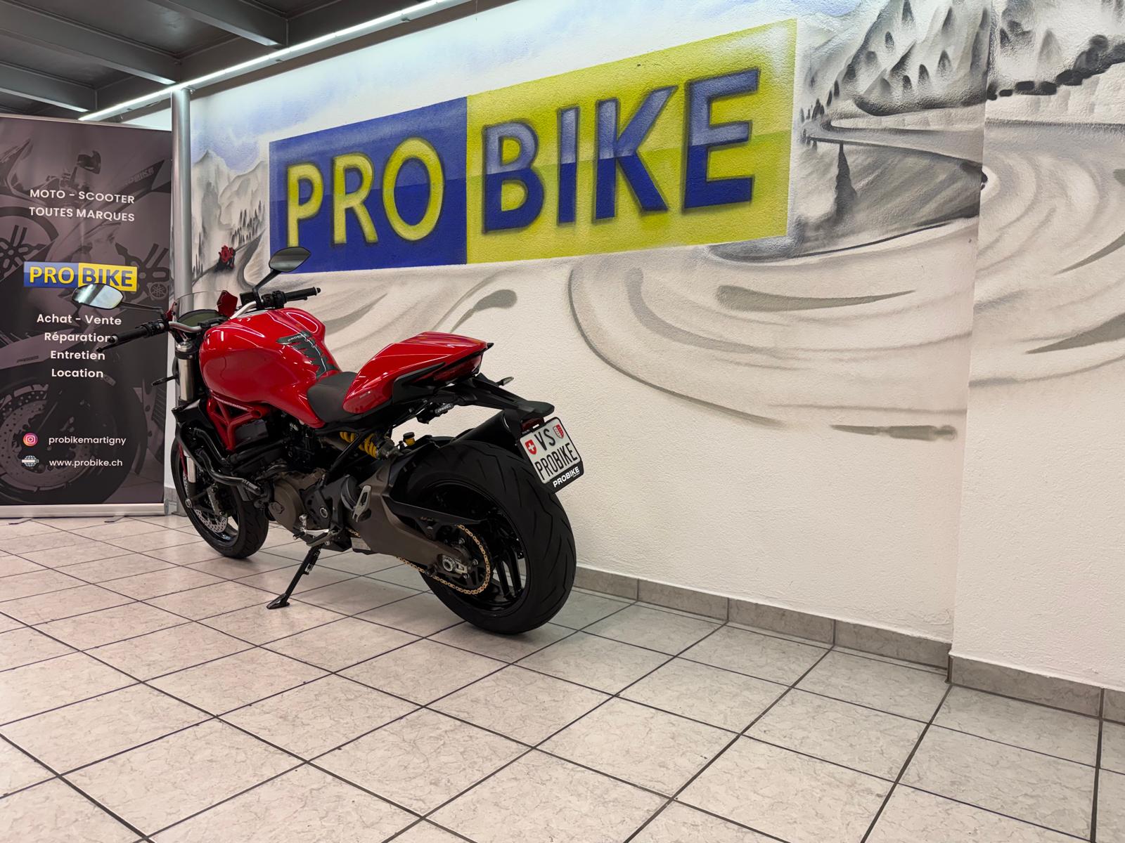 DUCATI Monster 821-image-3