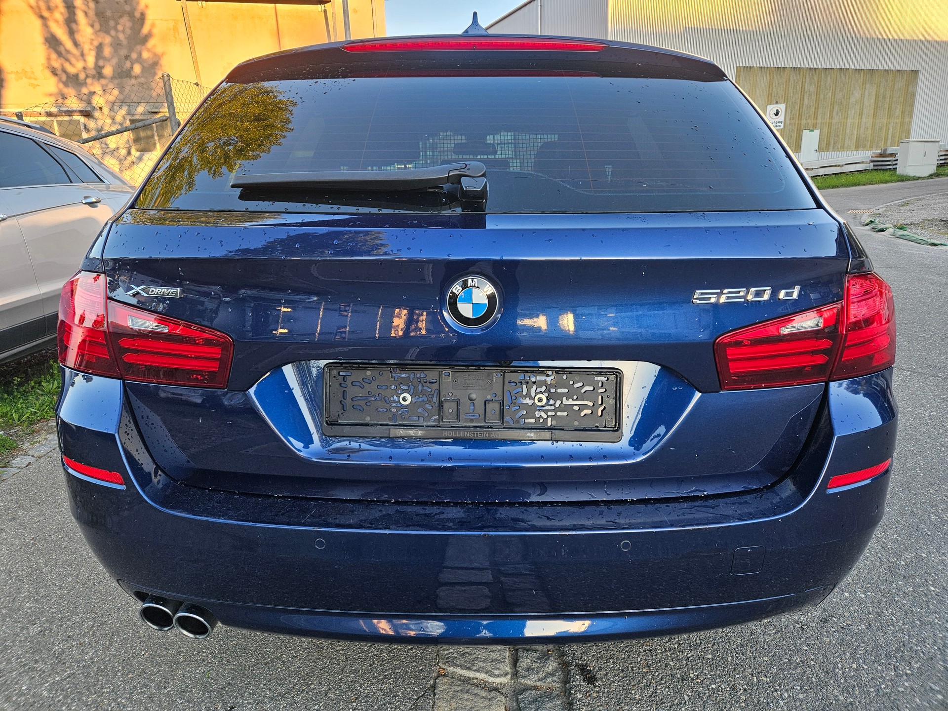 BMW 520d Touring xDrive Luxury Line Steptronic-image-4