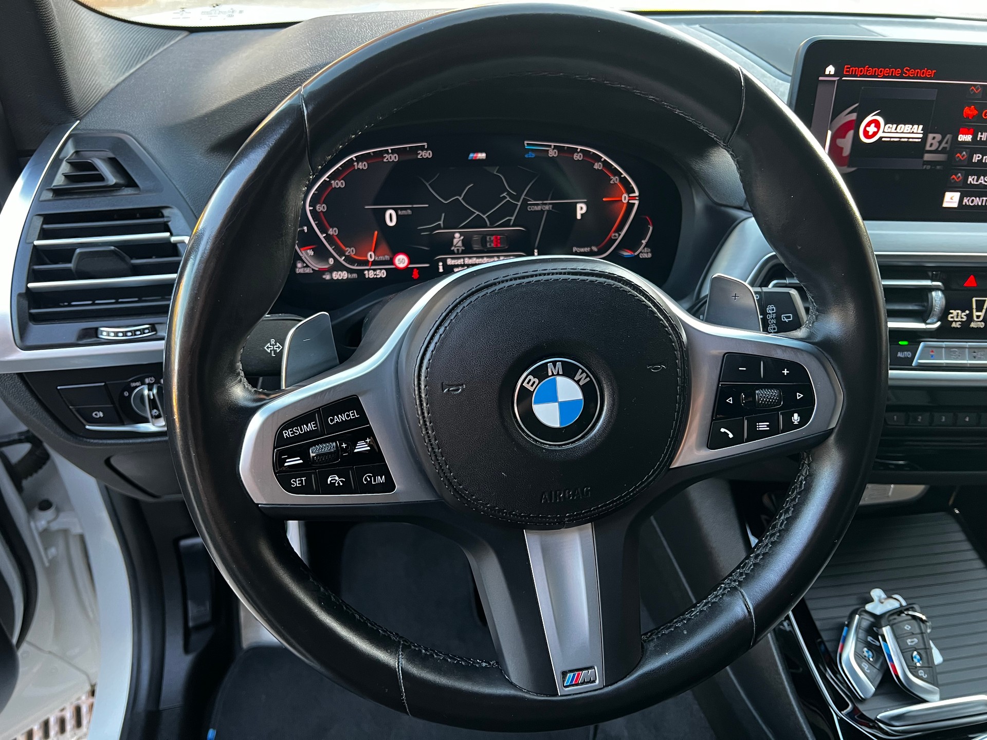 BMW X3 xDrive 48V 20d M Sport / Facelift / M-Paket-image-13