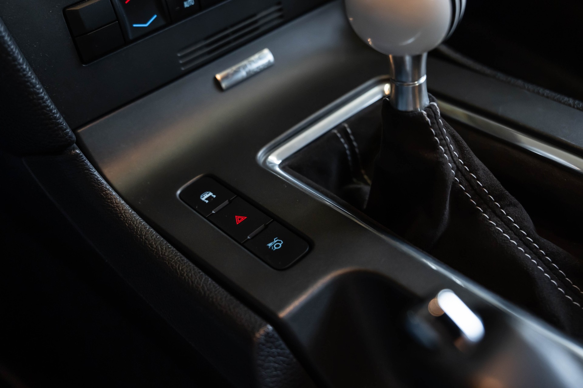 FORD MUSTANG Shelby GT 500 SVT-image-23