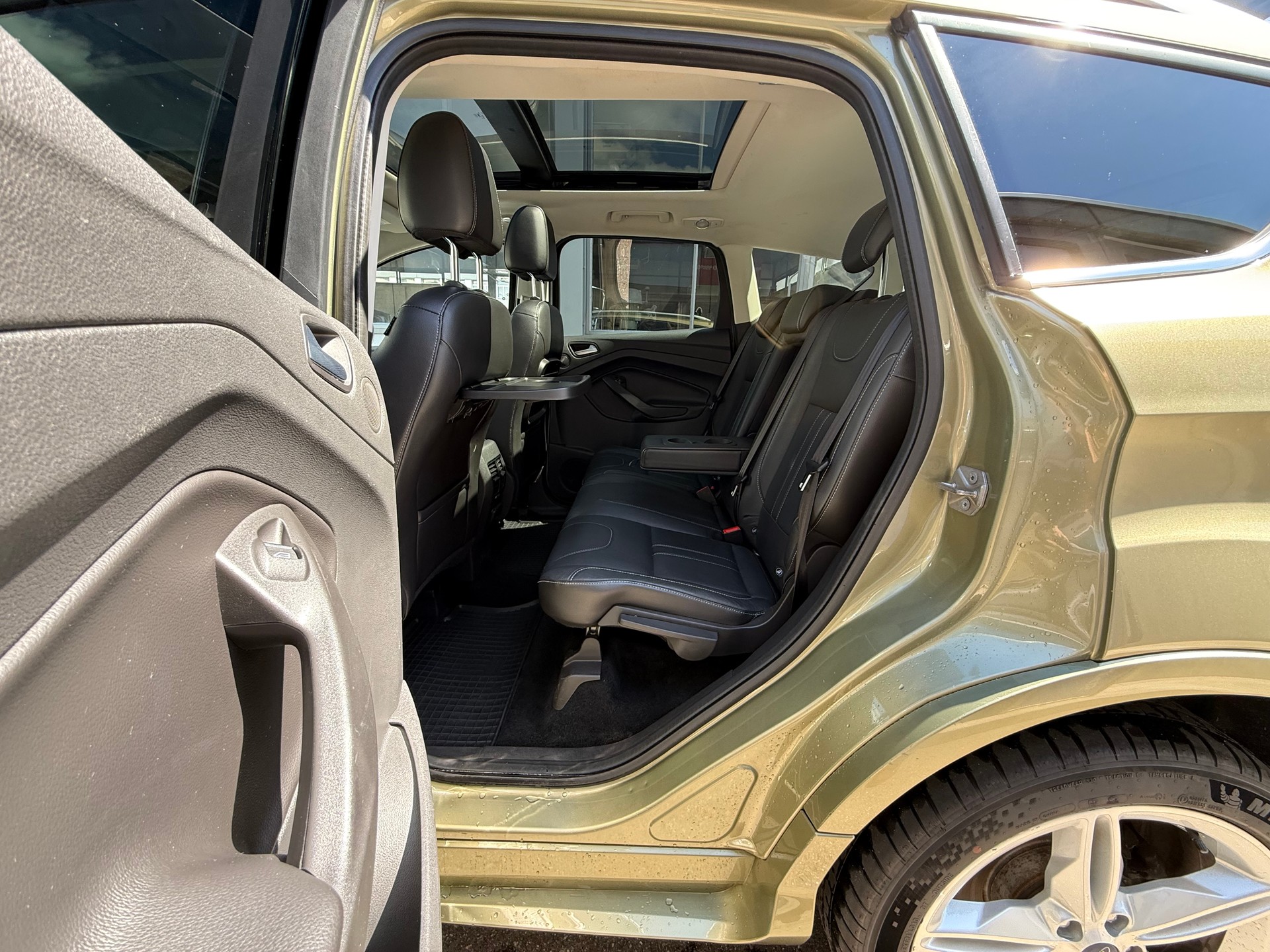 FORD Kuga 2.0 TDCi Titanium S 4WD PowerShift *Frisch ab MFK *AHK 2100 Kg *Tempomat *12 Monate Garantie-image-8