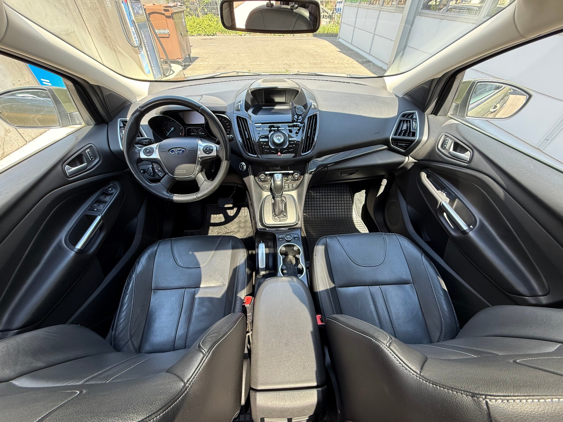 FORD Kuga 2.0 TDCi Titanium S 4WD PowerShift *Frisch ab MFK *AHK 2100 Kg *Tempomat *12 Monate Garantie-image-9