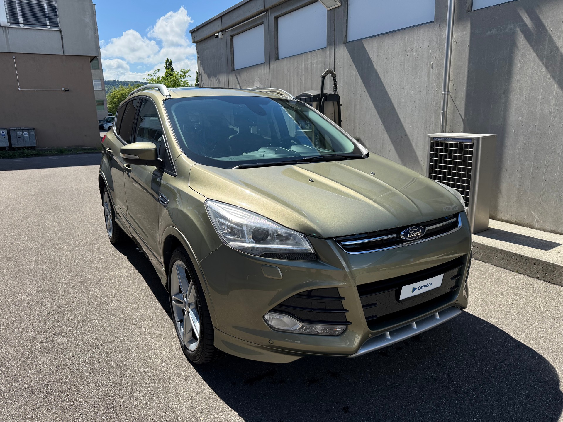 FORD Kuga 2.0 TDCi Titanium S 4WD PowerShift *Frisch ab MFK *AHK 2100 Kg *Tempomat *12 Monate Garantie-image-1