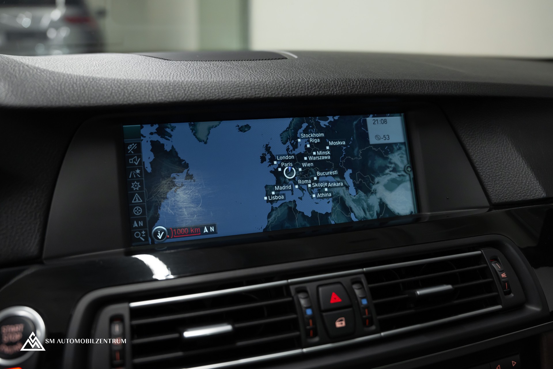 BMW M5 / Panorama / Sitzbelüftung / Head-Up-image-35