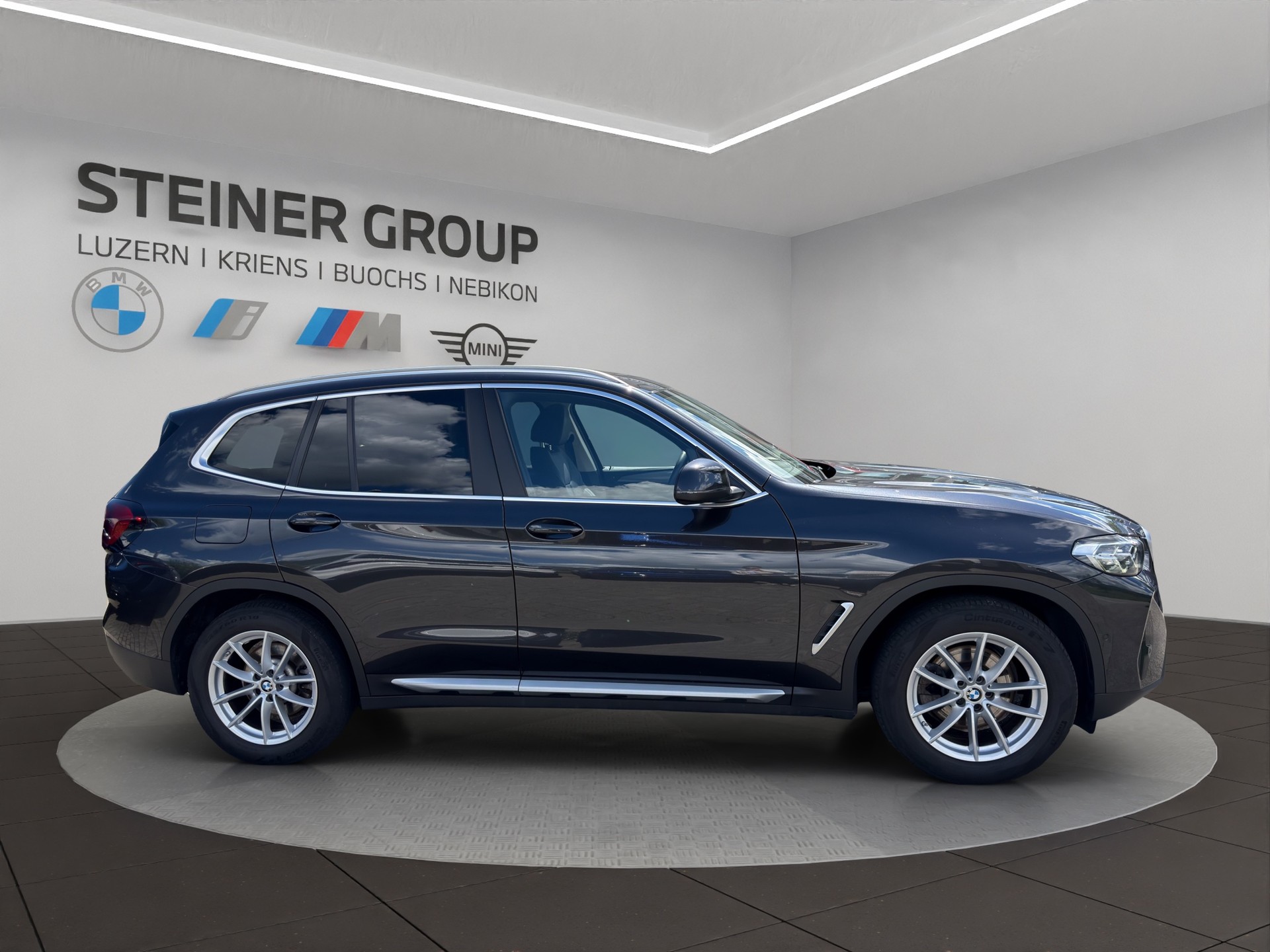 BMW X3 xDrive 48V 20d-showroom-element-3