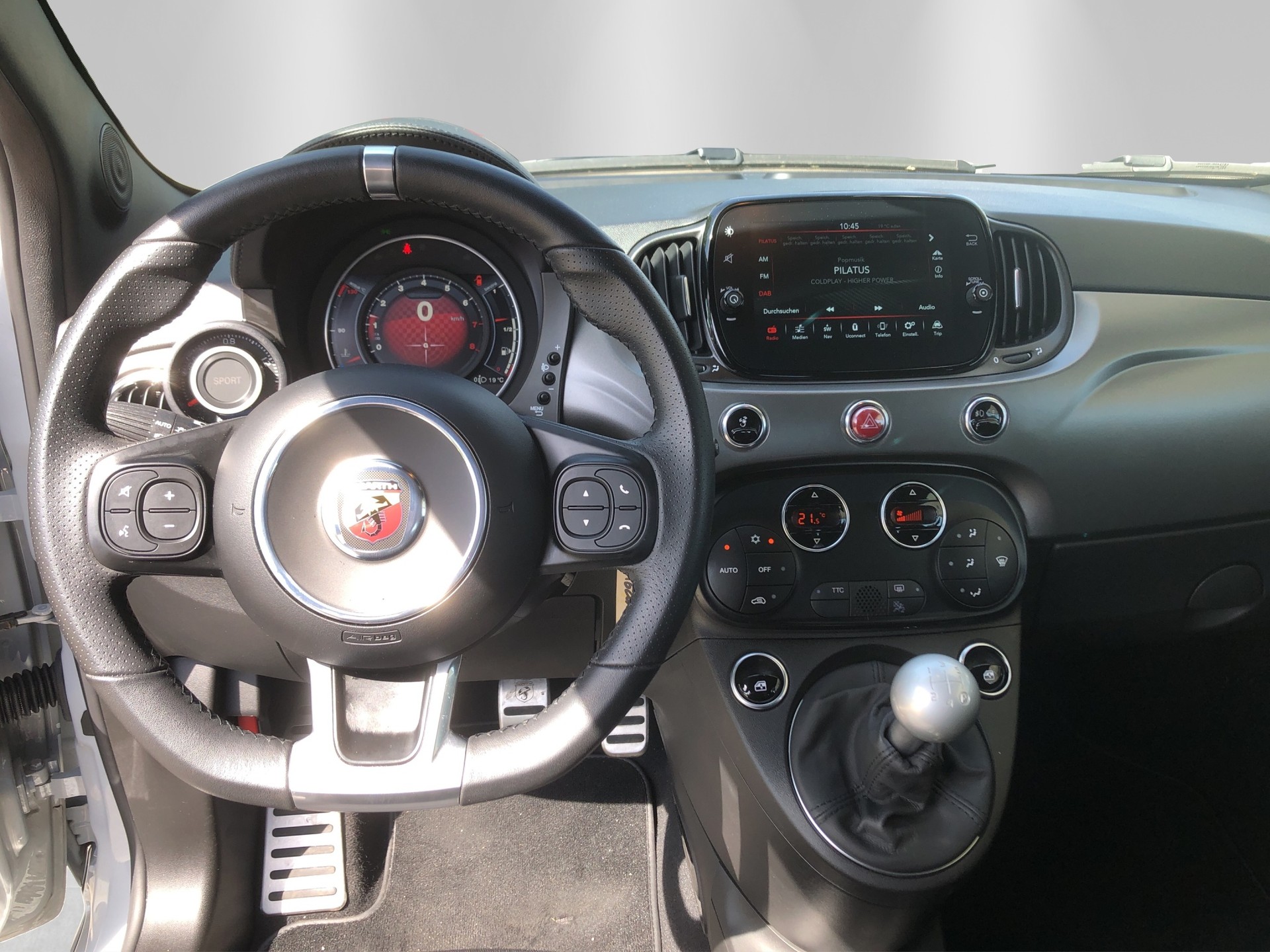 FIAT 595 1.4 16V Turbo Abarth 595-image-11