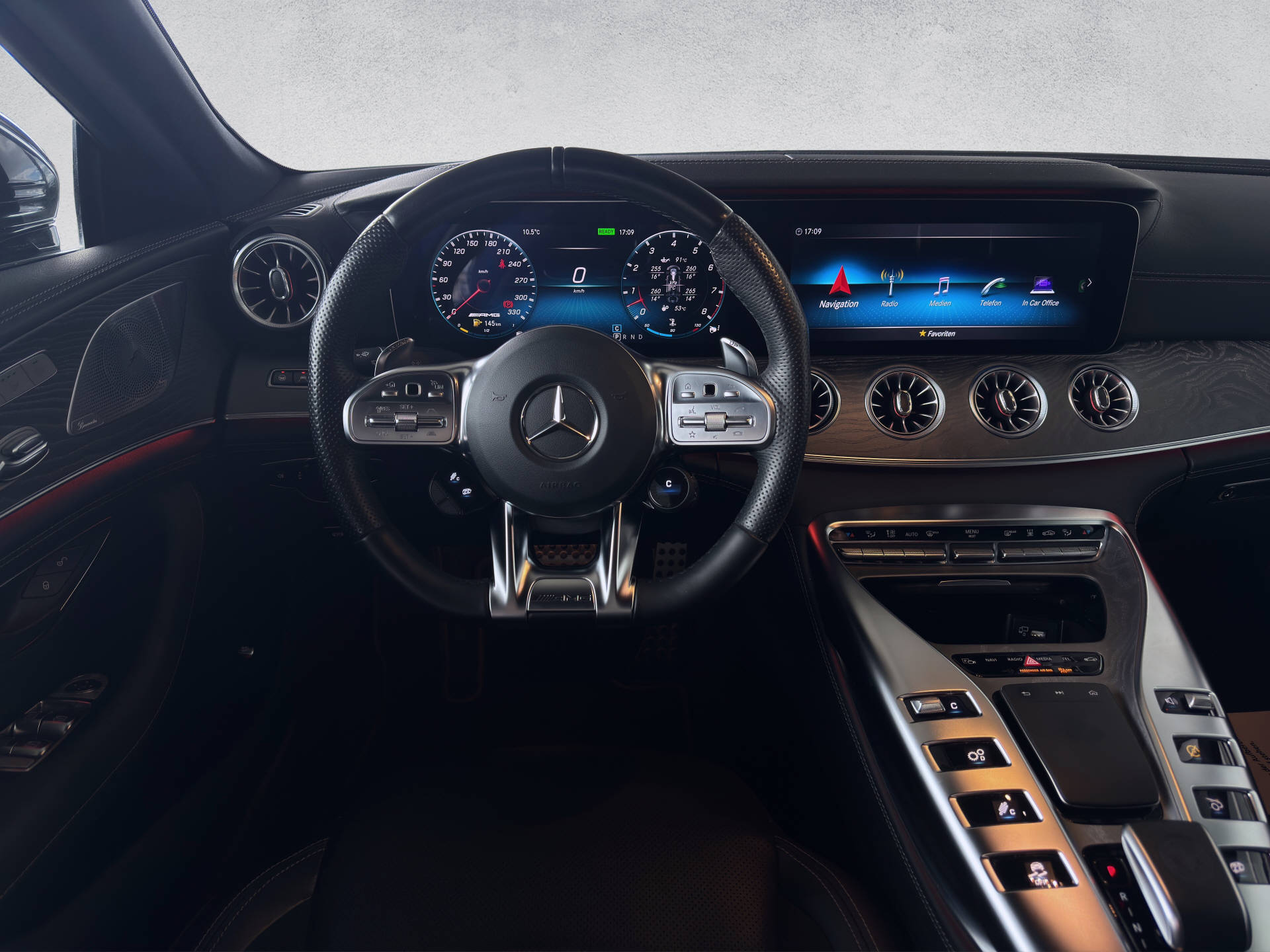 MERCEDES-BENZ AMG GT 43 4matic+-image-6