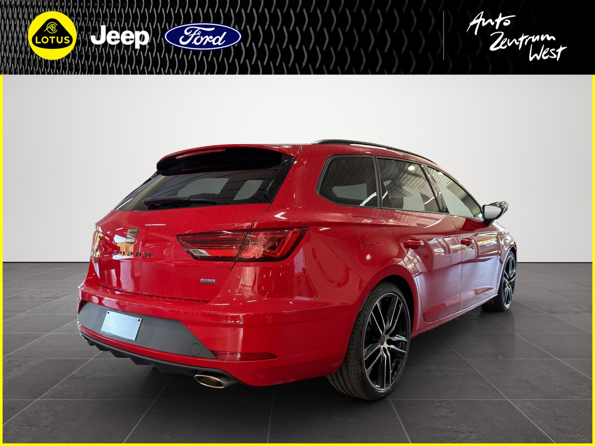 SEAT Leon ST 2.0 Eco TSI Swiss Cupra 4Drive DSG-image-4