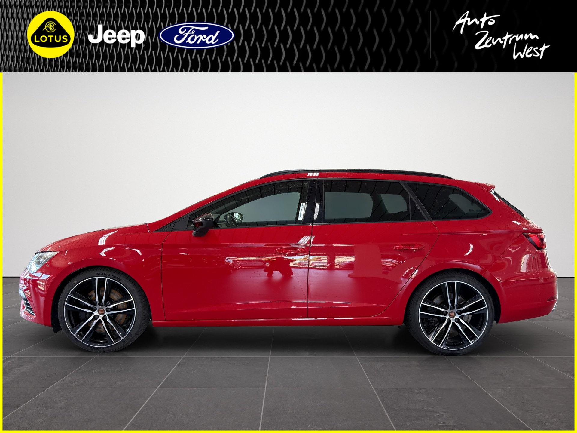 SEAT Leon ST 2.0 Eco TSI Swiss Cupra 4Drive DSG-image-1