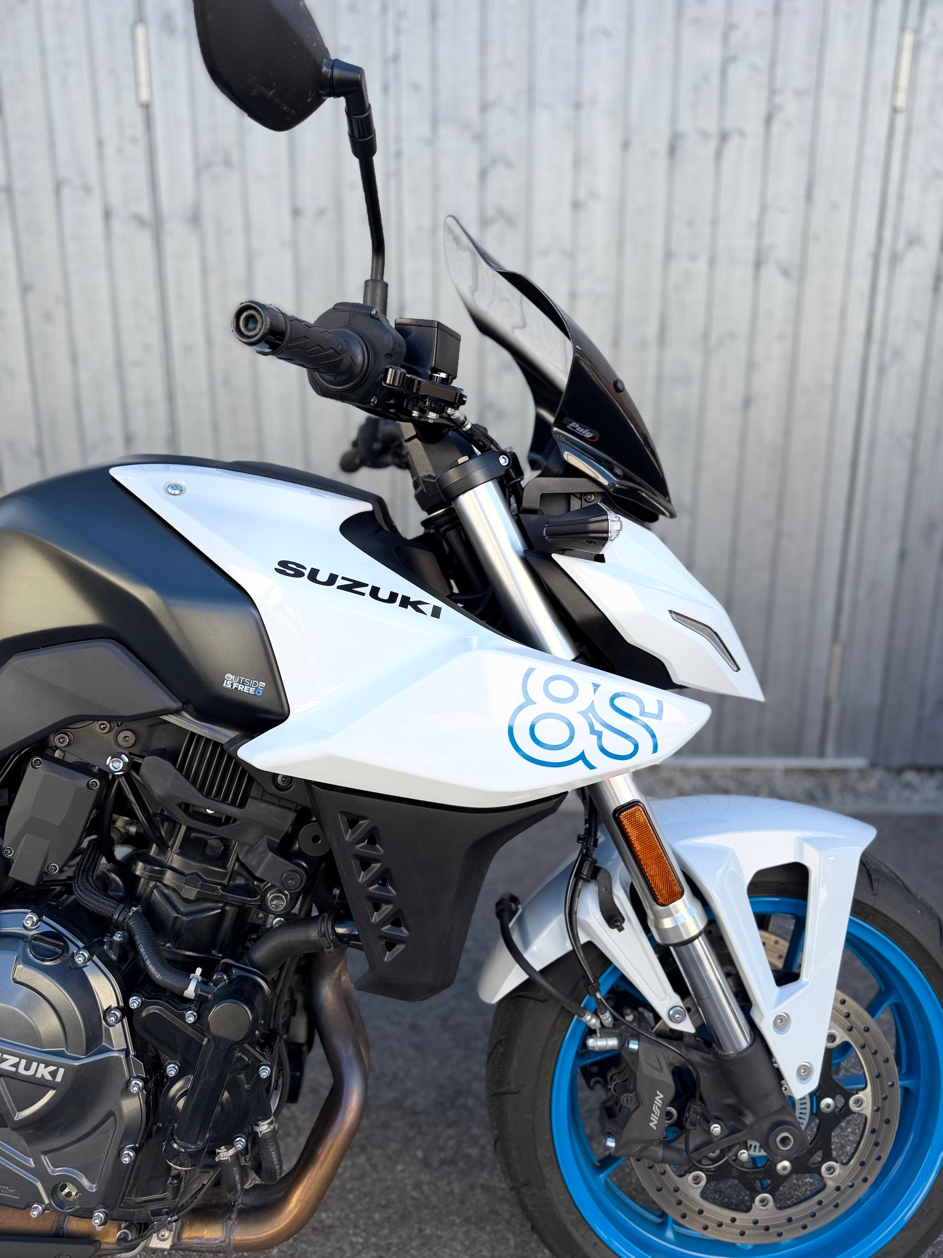 SUZUKI GSX 8 S-image-2