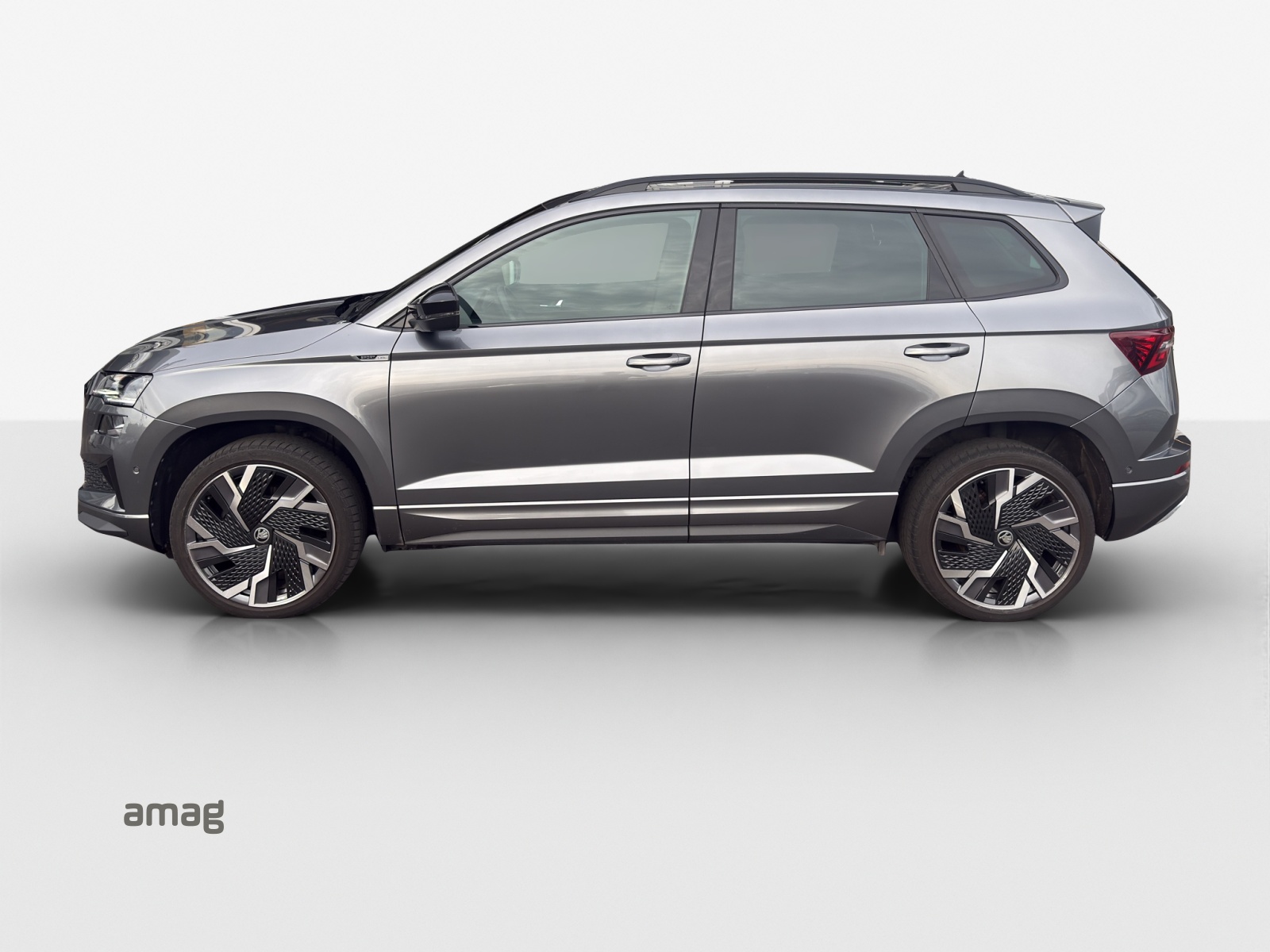 SKODA Karoq 1.5 TSI SportLine DSG-showroom-element-1