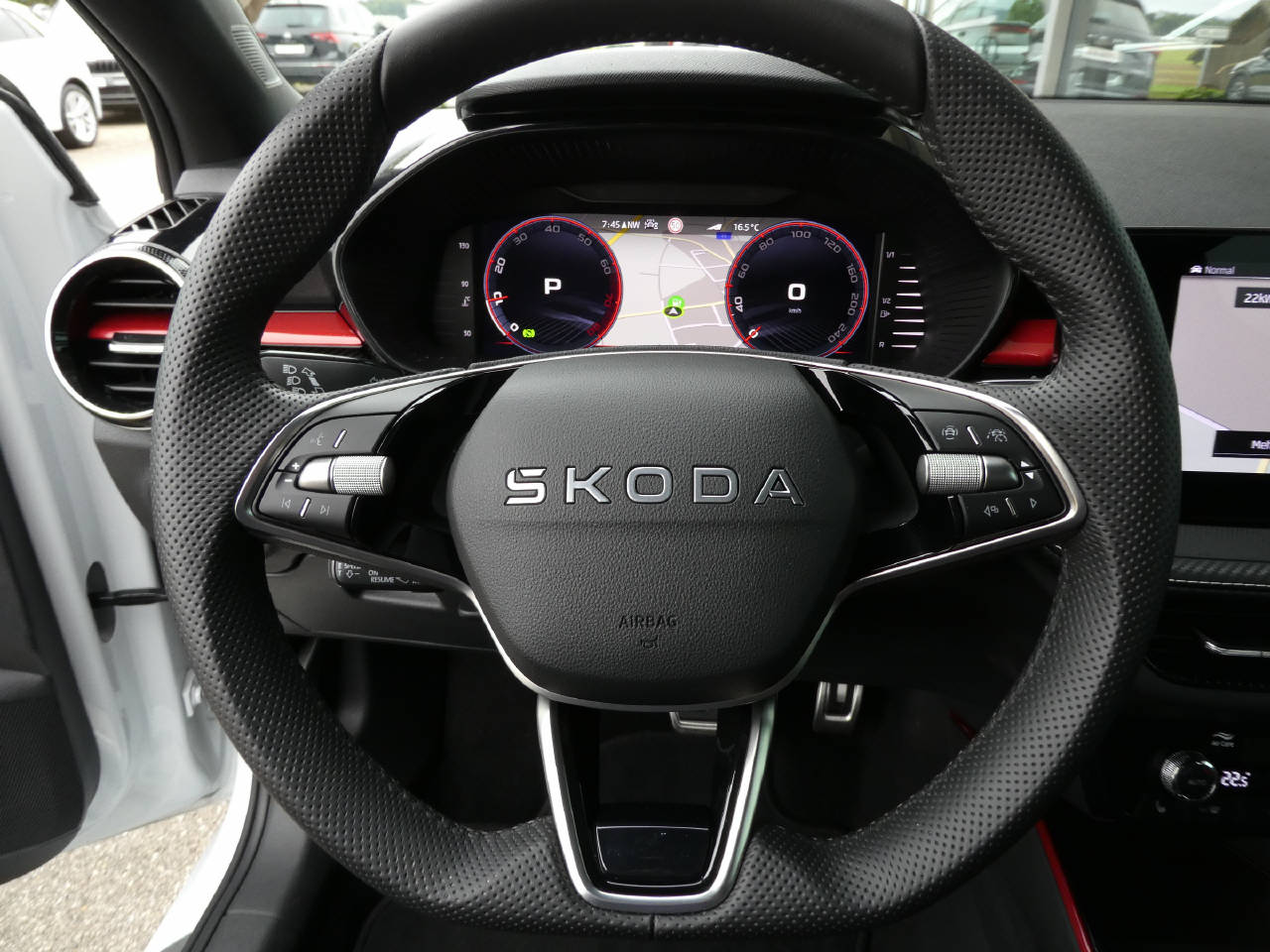 SKODA Fabia 1.0 TSI Monte Carlo DSG-image-11