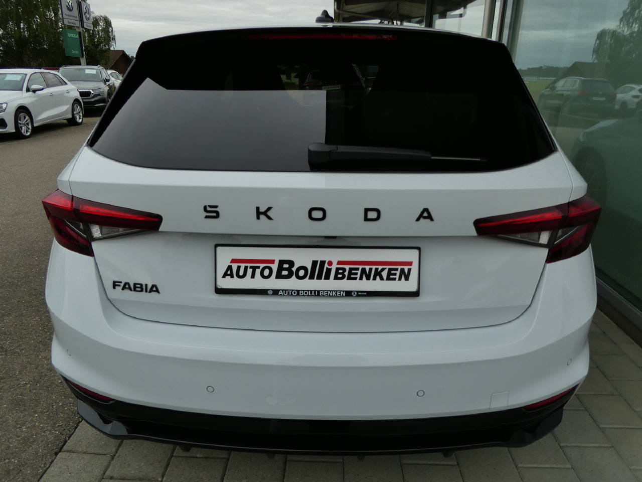 SKODA Fabia 1.0 TSI Monte Carlo DSG-image-5