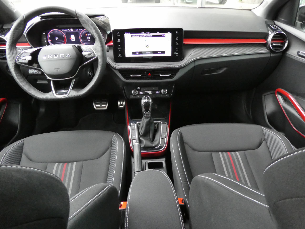 SKODA Fabia 1.0 TSI Monte Carlo DSG-image-13