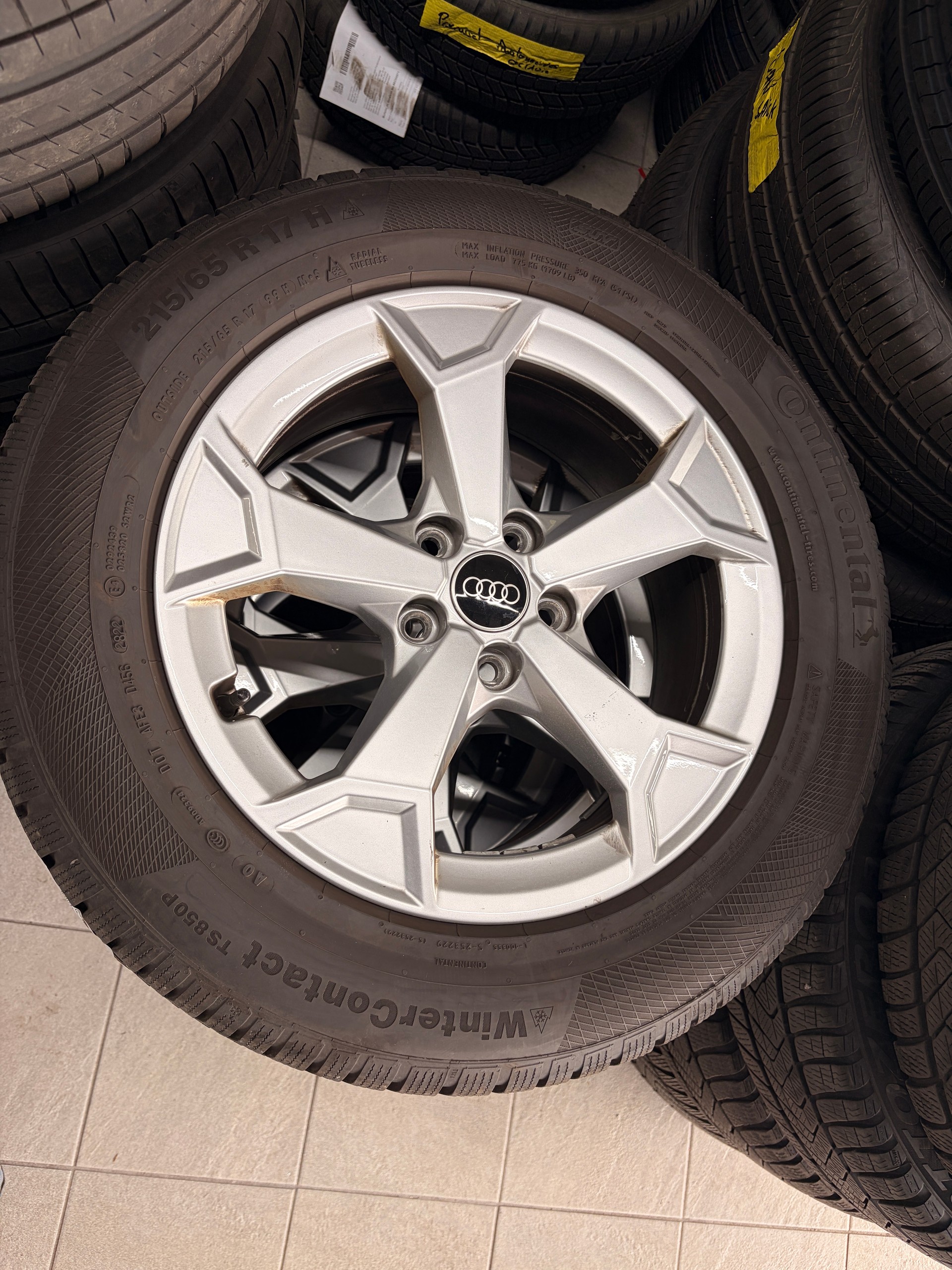 AUDI Q3 35 TFSI S line Attraction S-tronic-image-11
