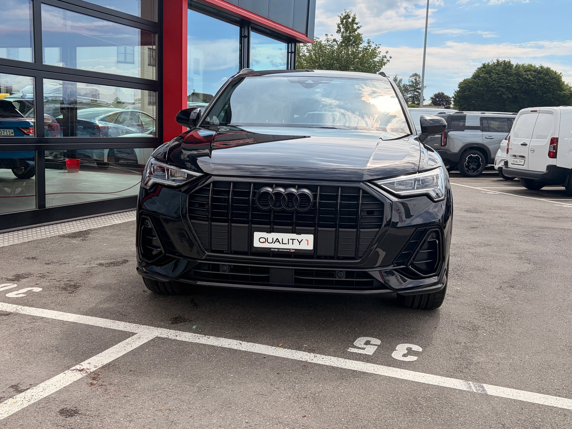 AUDI Q3 35 TFSI S line Attraction S-tronic-image-2