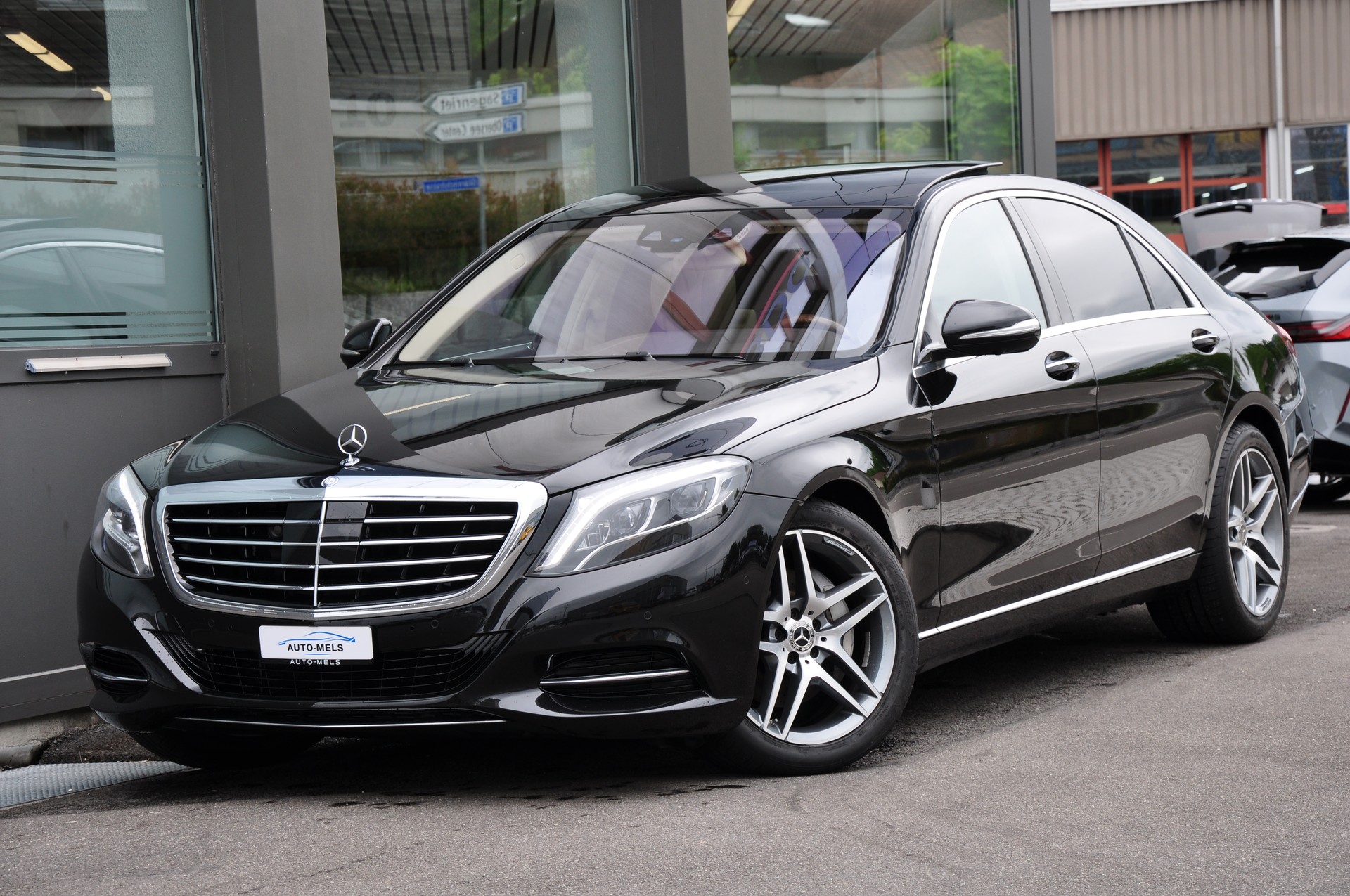MERCEDES-BENZ S 350 d L 9G-Tronic-showroom-element-1