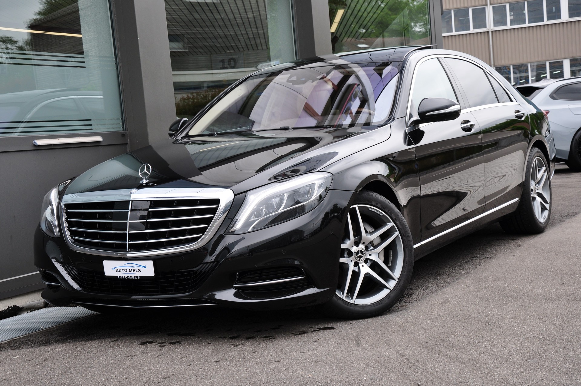 MERCEDES-BENZ S 350 d L 9G-Tronic-showroom-element-2