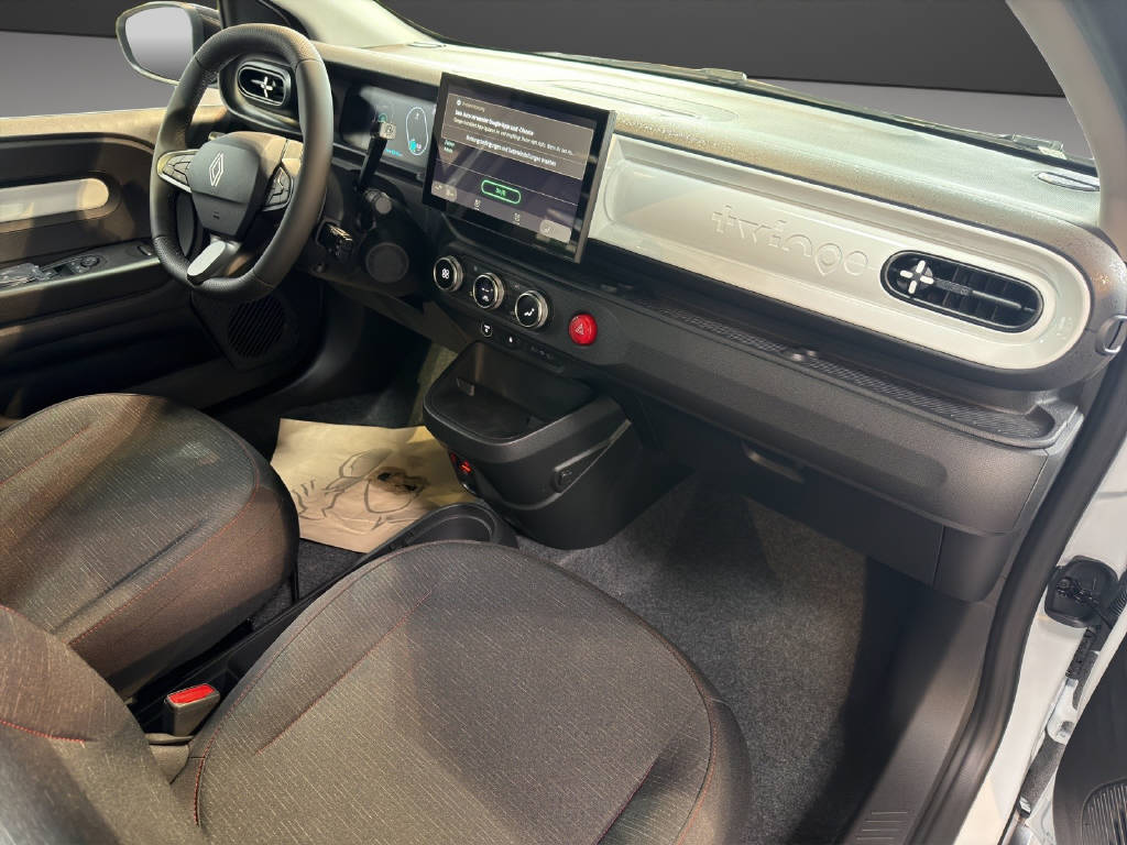 RENAULT Twingo E-Tech Urban Range techno-image-7