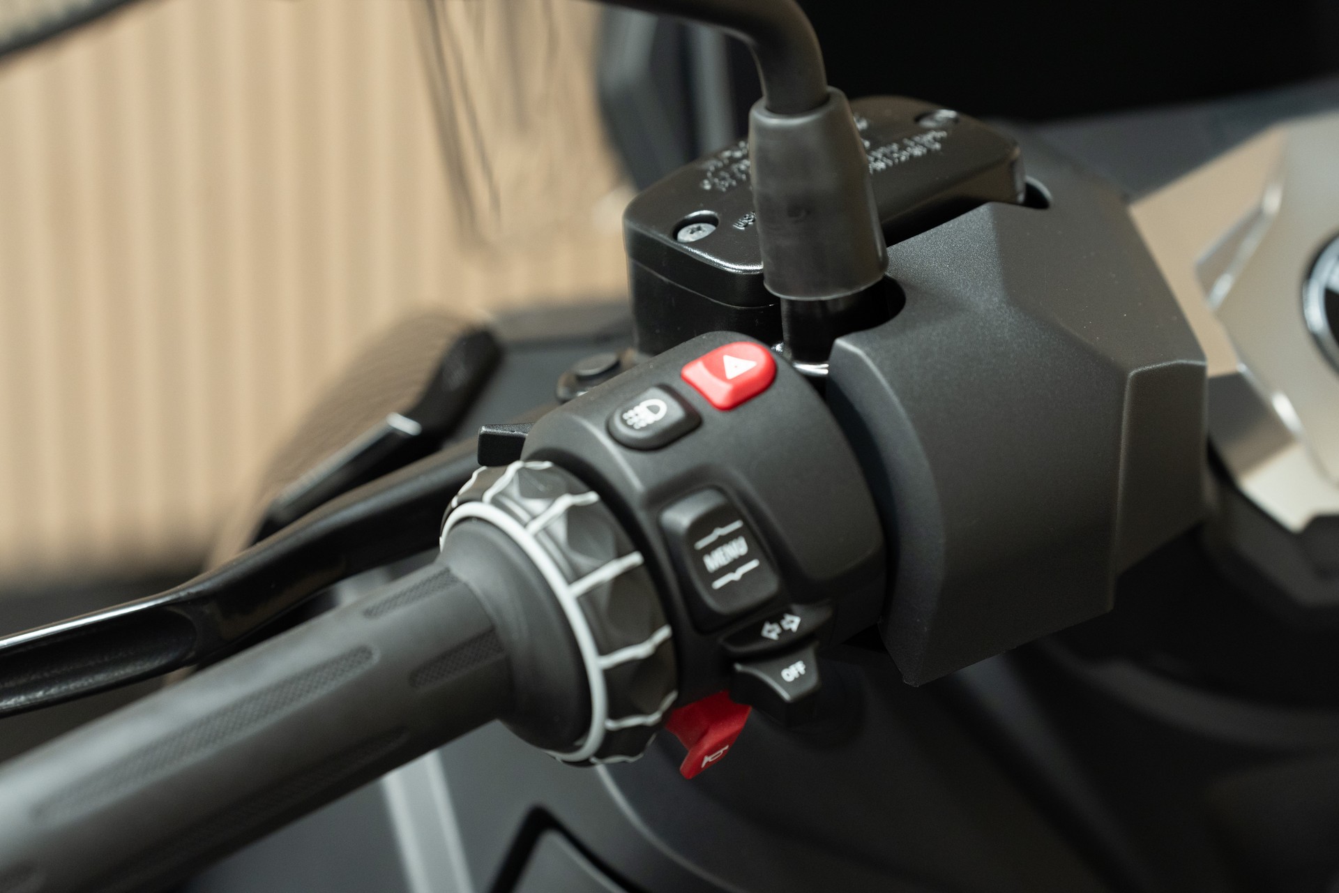 BMW C 400 X ABS-image-2