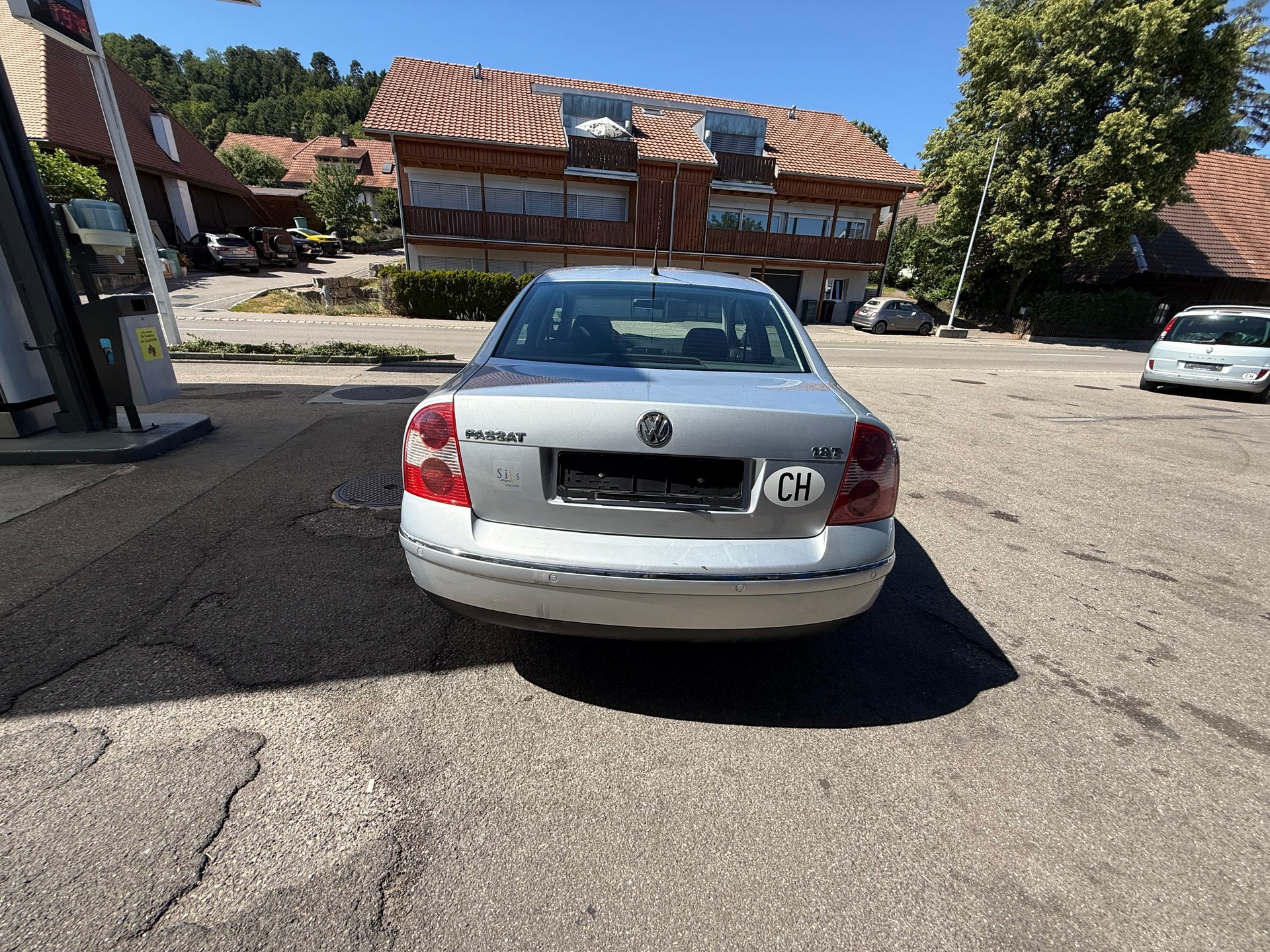VW Passat 1.8 T Highline-image-3
