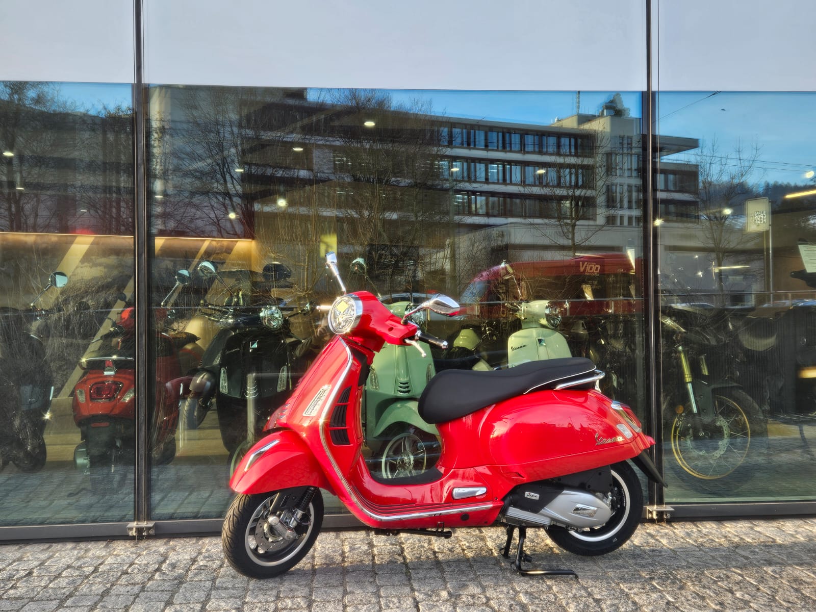PIAGGIO Vespa GTS 310 Super RST E5+-image-2