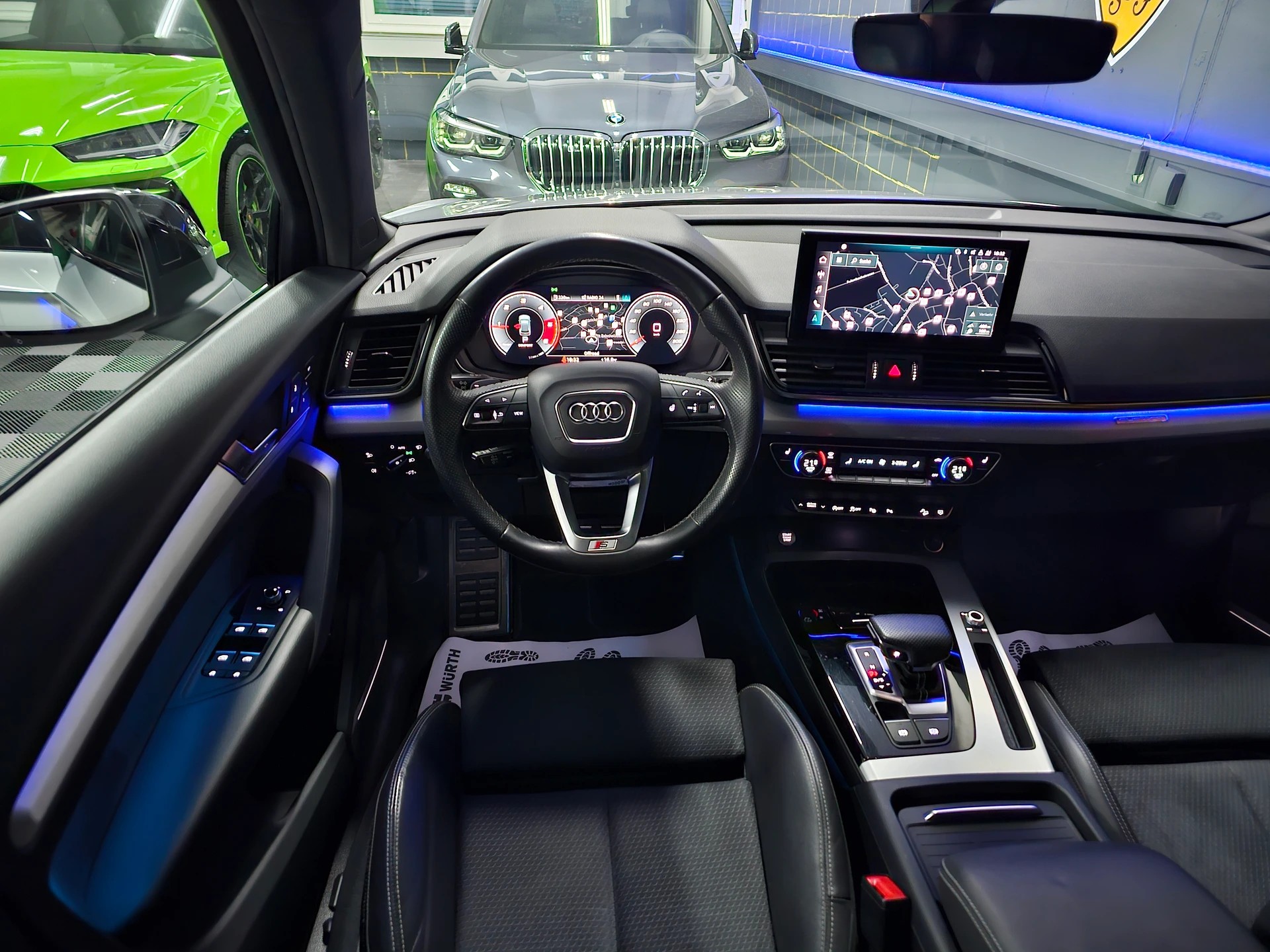 AUDI Q5 Sportback 40 TDI S line quattro S-tronic-image-11