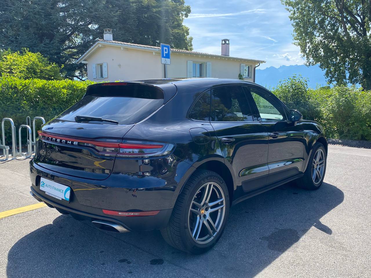 PORSCHE Macan PDK-image-5