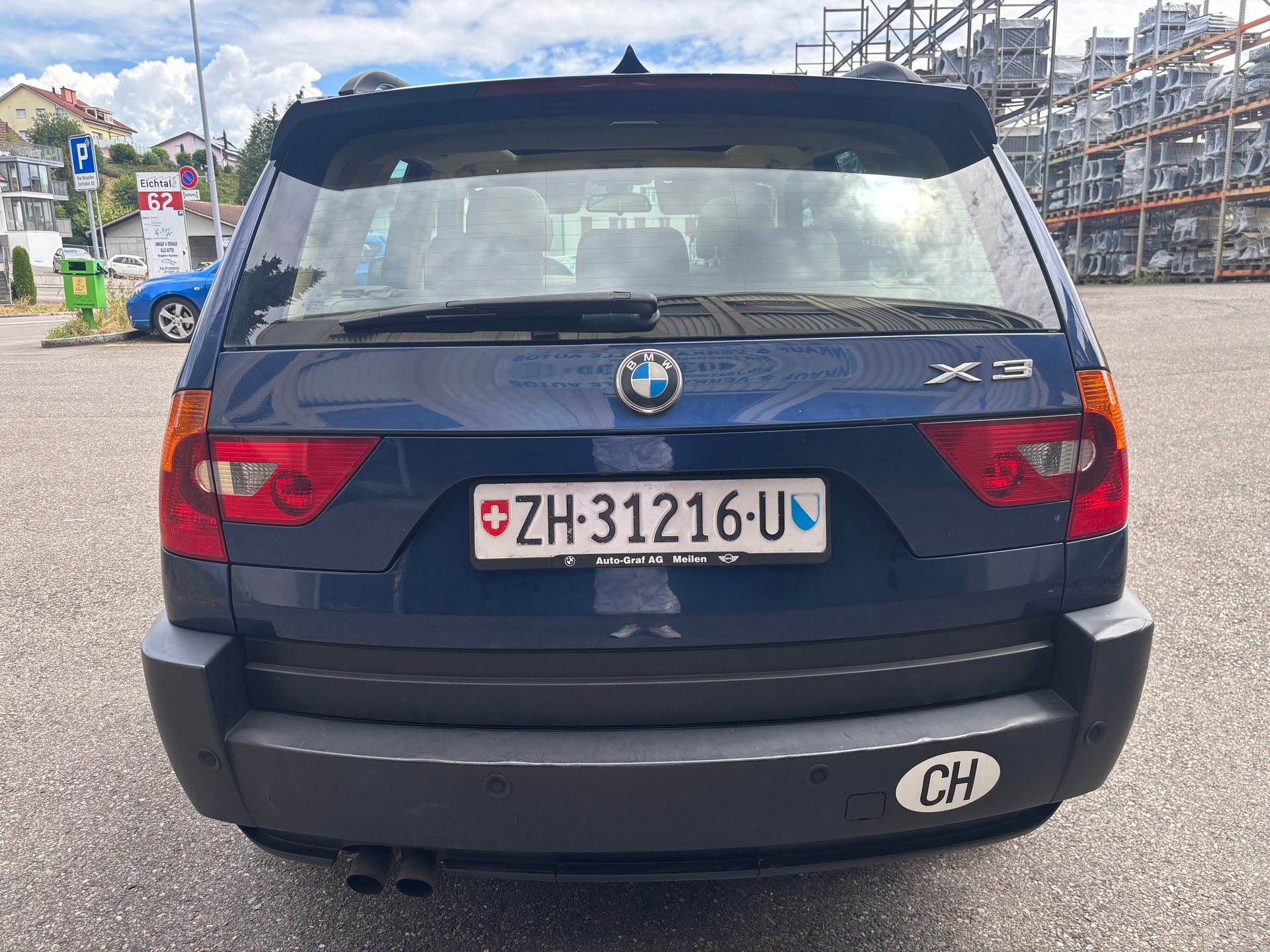 BMW X3 3.0i-image-5