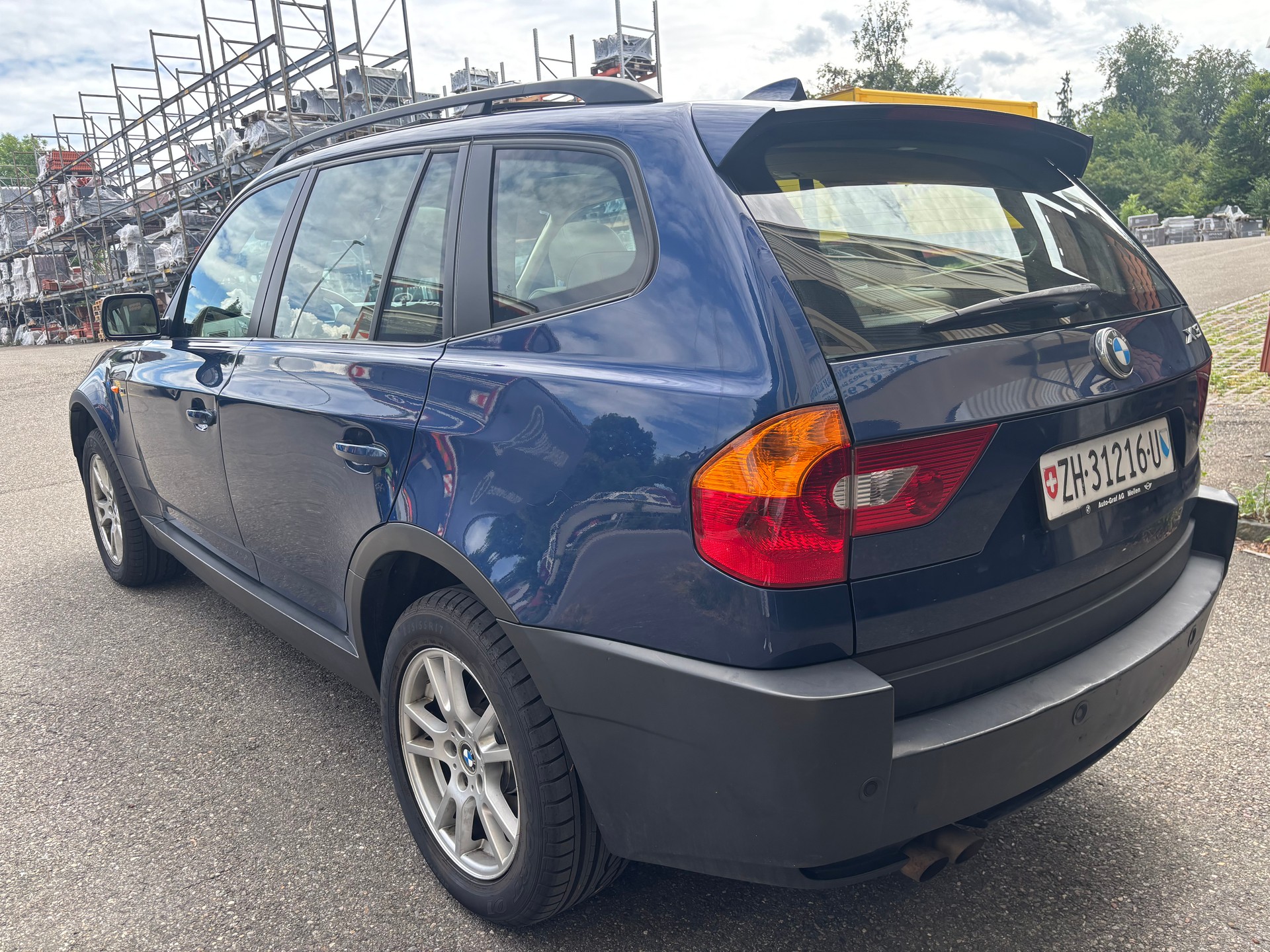 BMW X3 3.0i-image-3