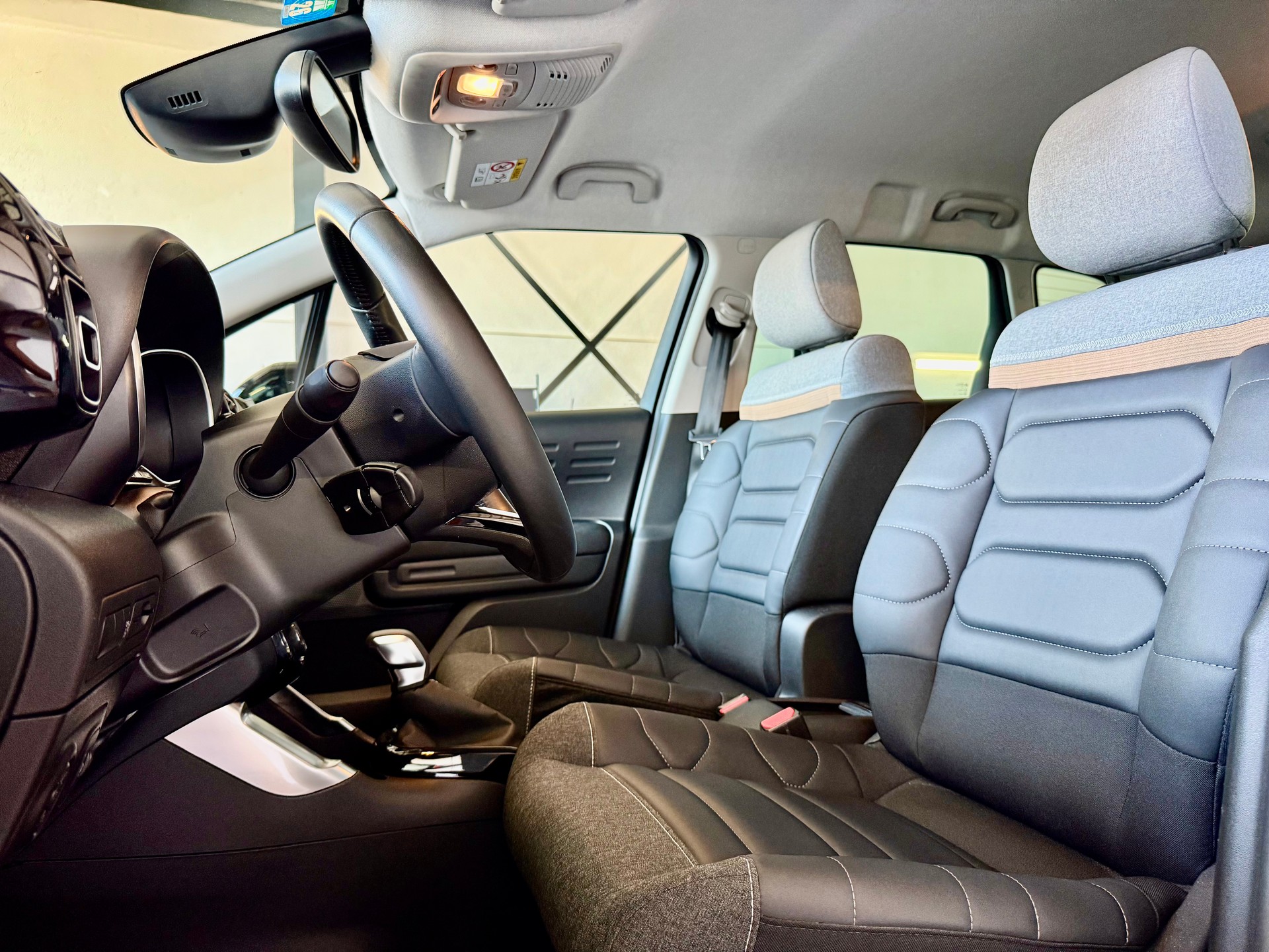 CITROEN C3 Aircross 1.2i PureTech Max EAT6-image-8