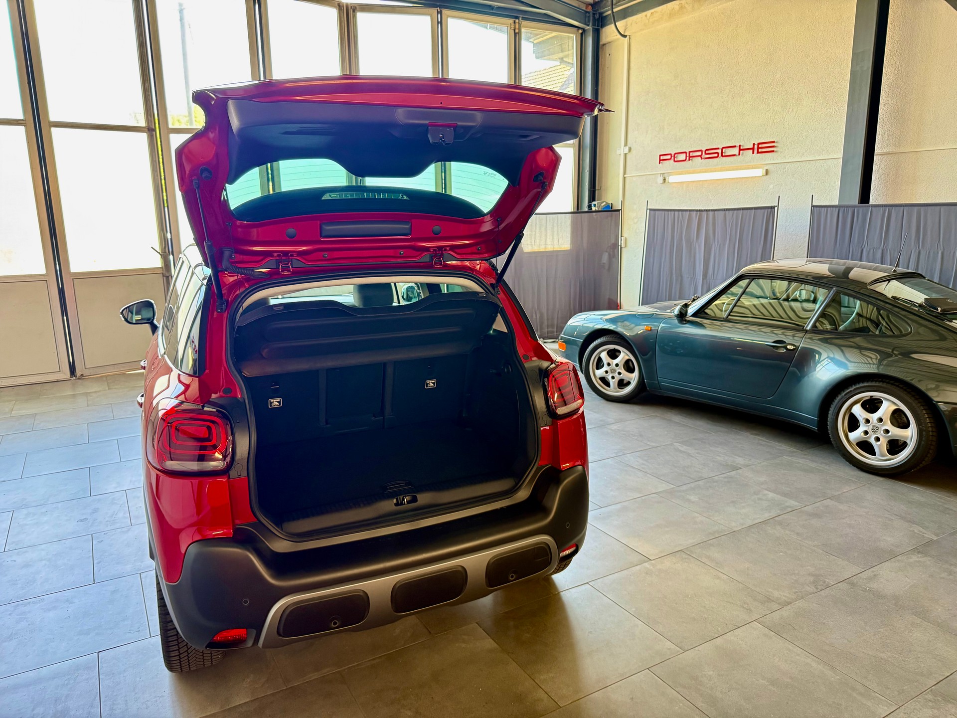 CITROEN C3 Aircross 1.2i PureTech Max EAT6-image-5