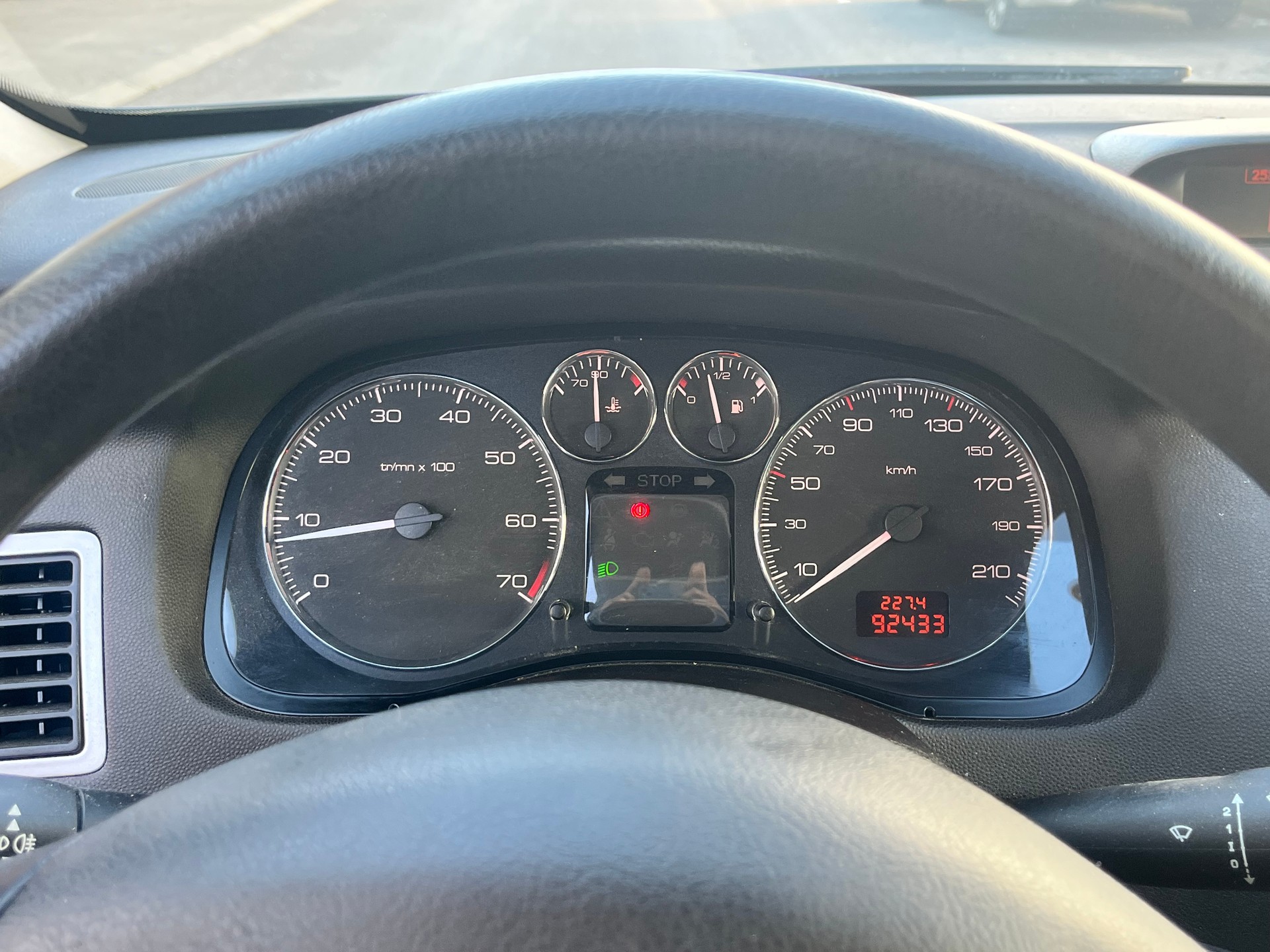 PEUGEOT 307 1.6 16V XS-image-12