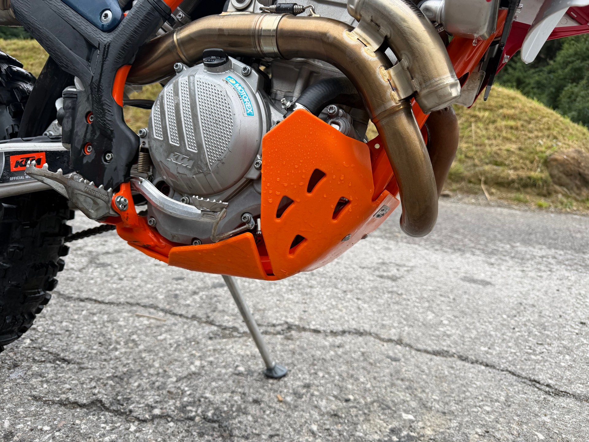 KTM 350 EXC-F 4-T Six Days-image-3
