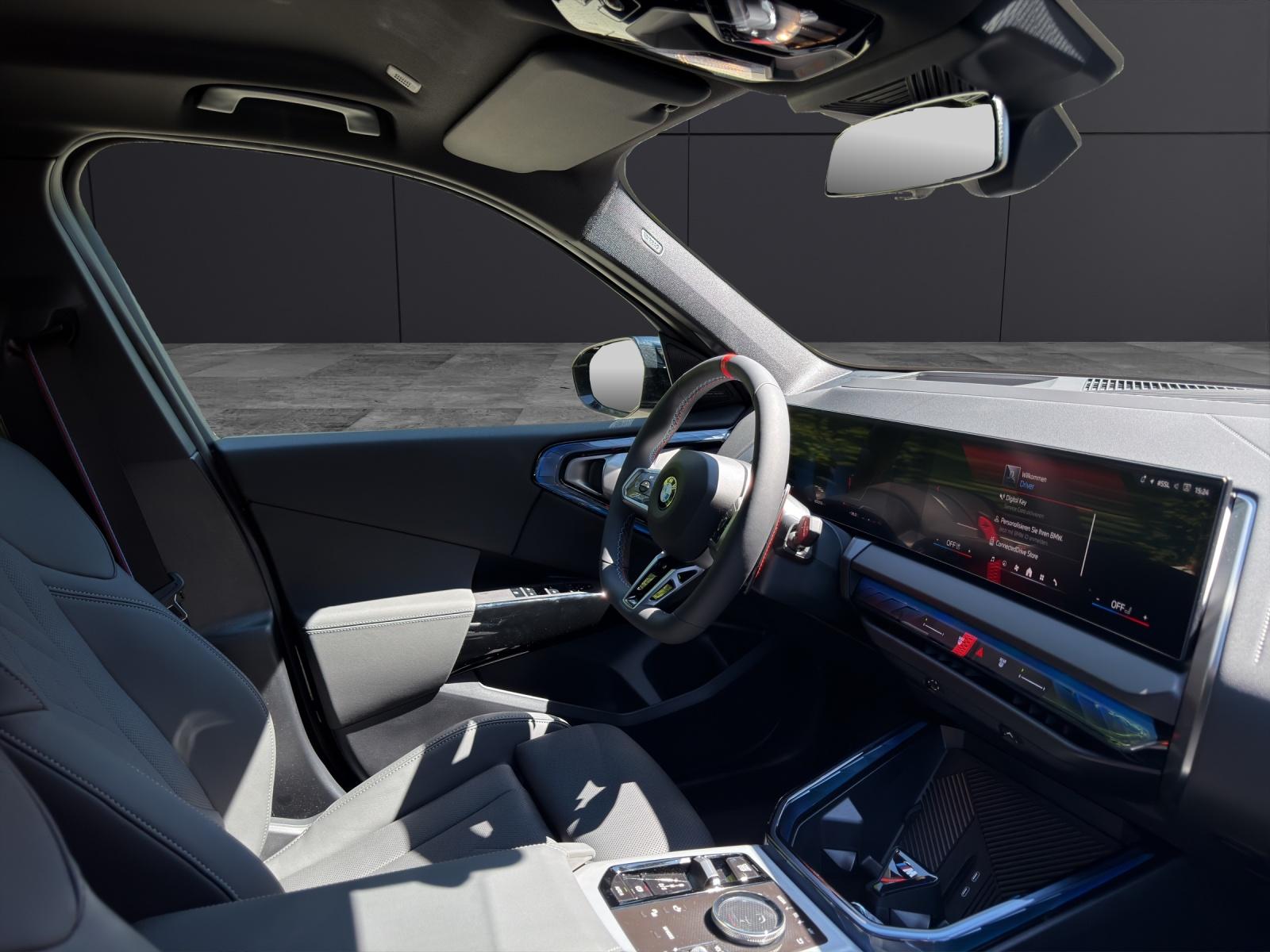 BMW X3 M50i-image-18