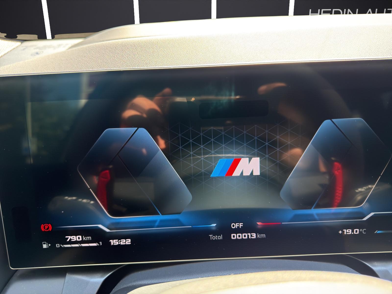 BMW X3 M50i-image-10