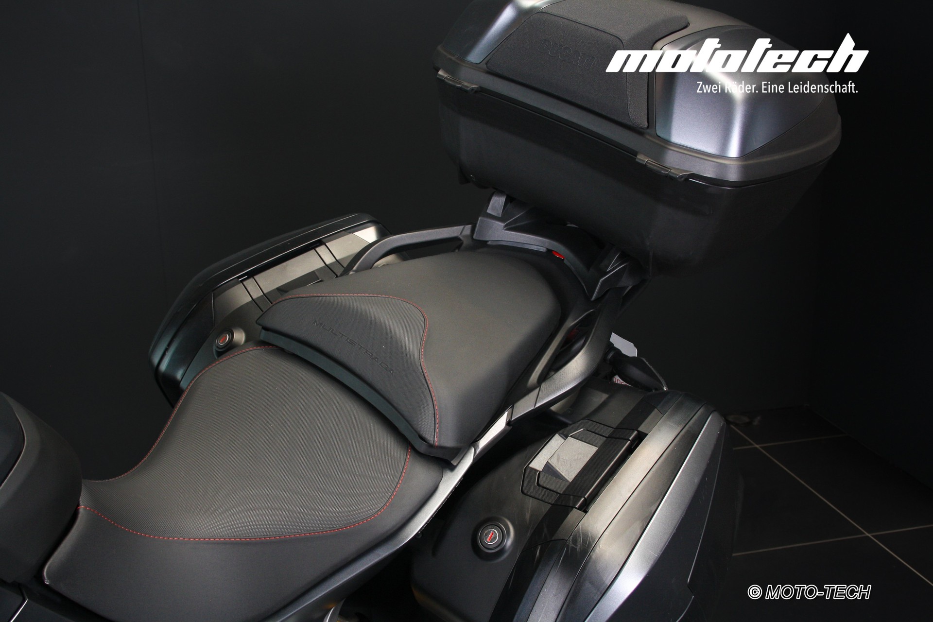 DUCATI Multistrada 1200 S-image-7