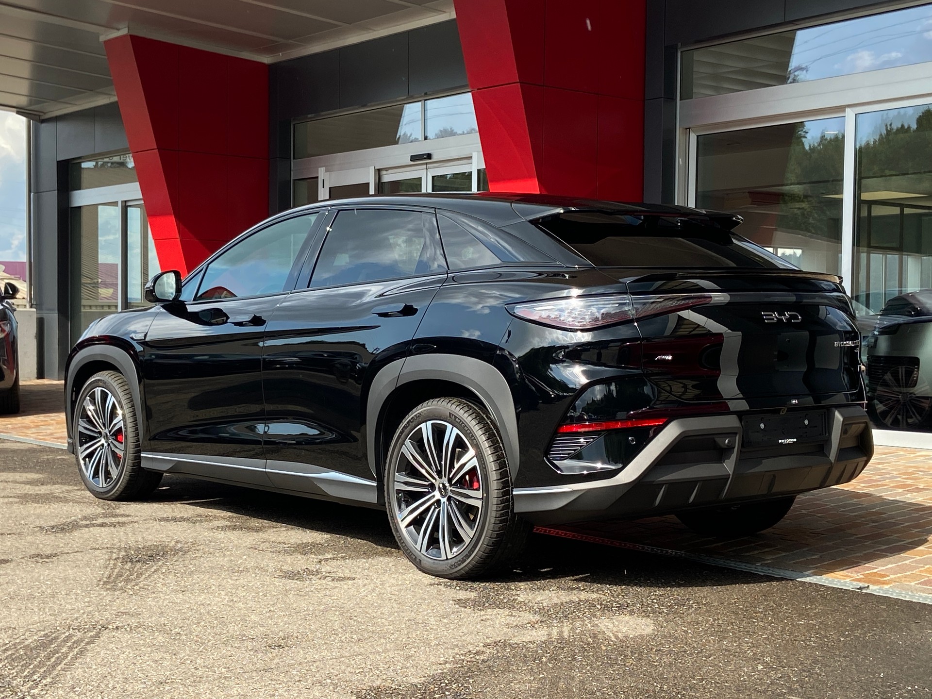 BYD Sealion 7 91,3 kWh Excellence AWD-image-18
