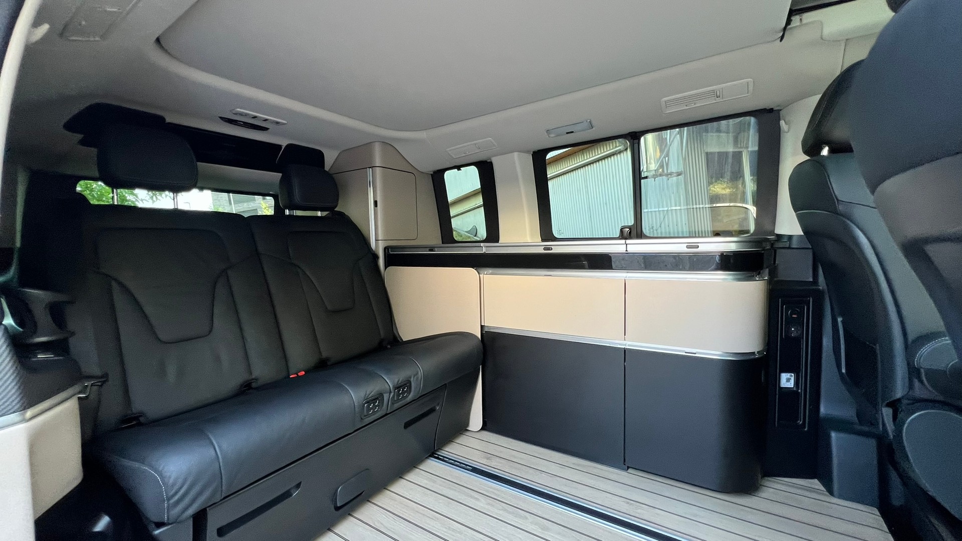 MERCEDES-BENZ MARCO POLO 250 D 4MATIC AUTOMAT AMG LINE BLACK PLUS l 190 PS-image-26