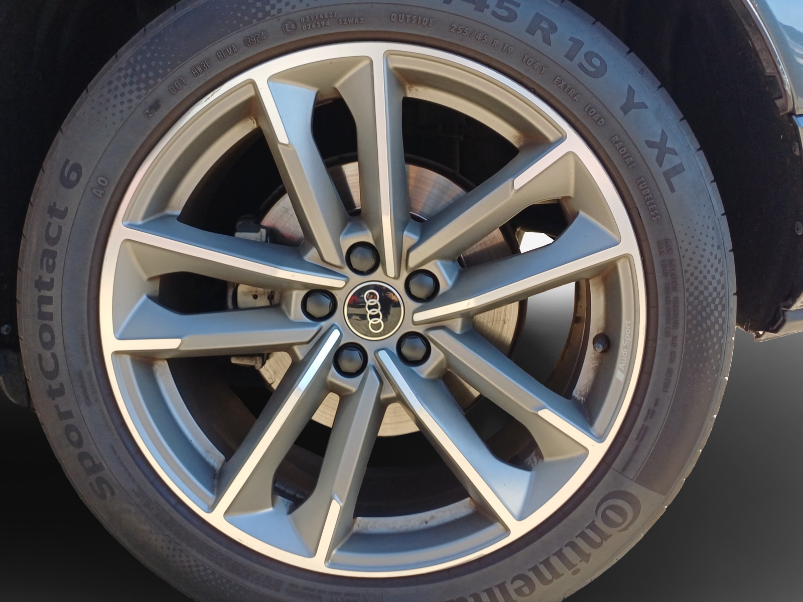 AUDI Q3 45 TFSI e S line S-tronic-image-14
