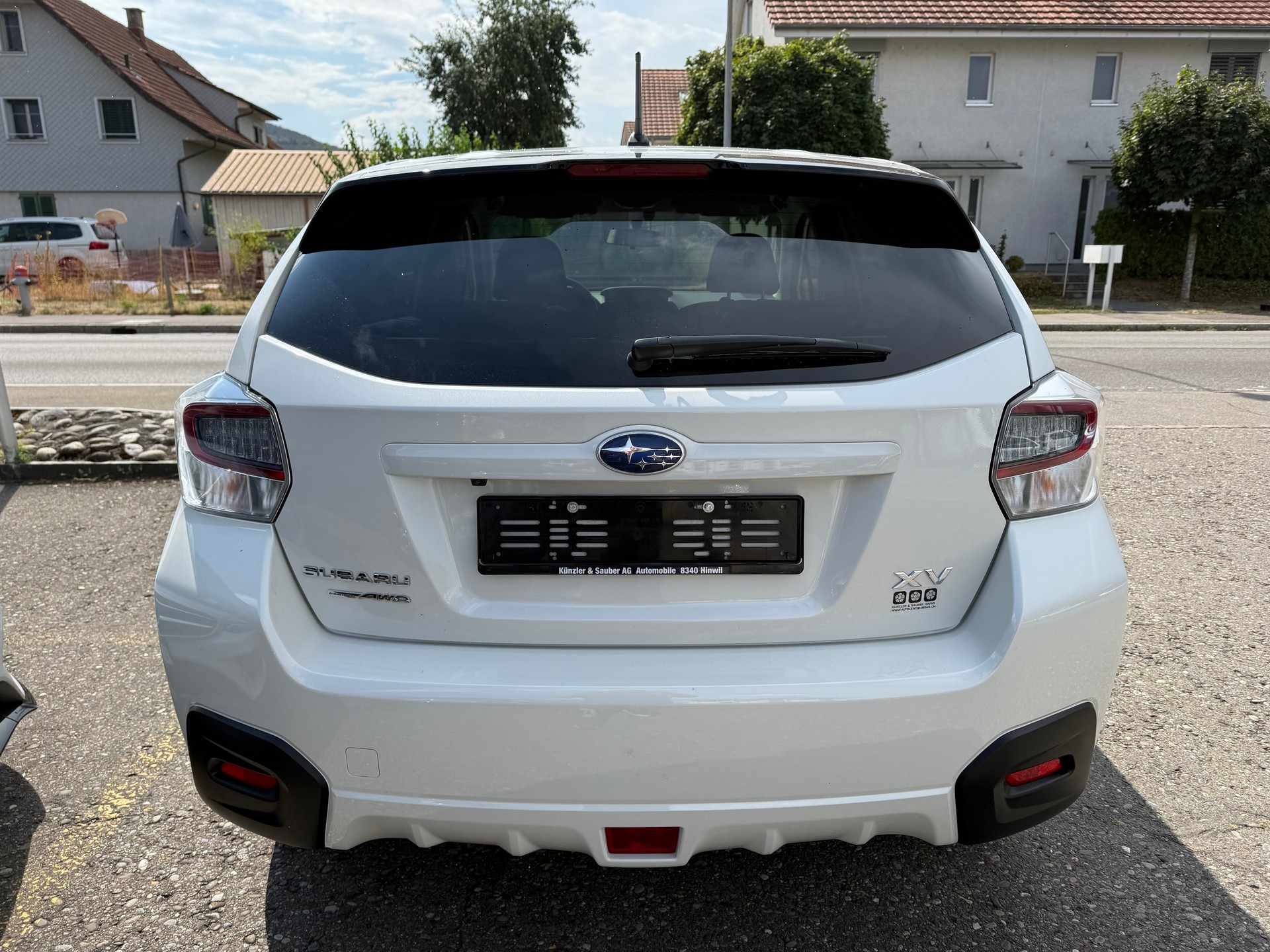 SUBARU XV 2.0 Swiss Two AWD CVT-image-4