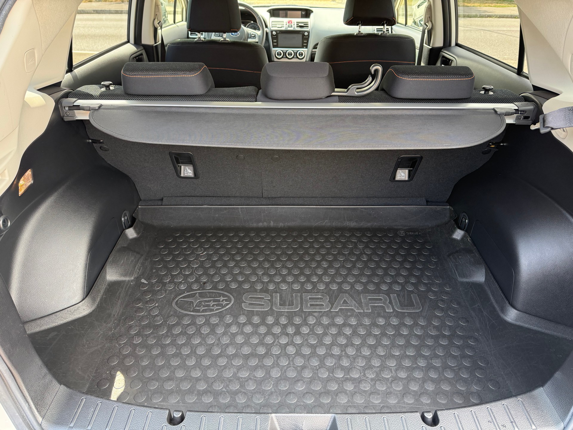 SUBARU XV 2.0 Swiss Two AWD CVT-image-10