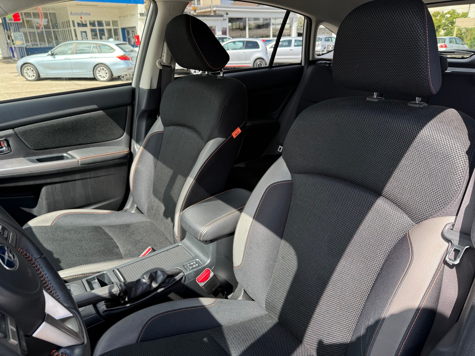 SUBARU XV 2.0 Swiss Two AWD CVT-image-7