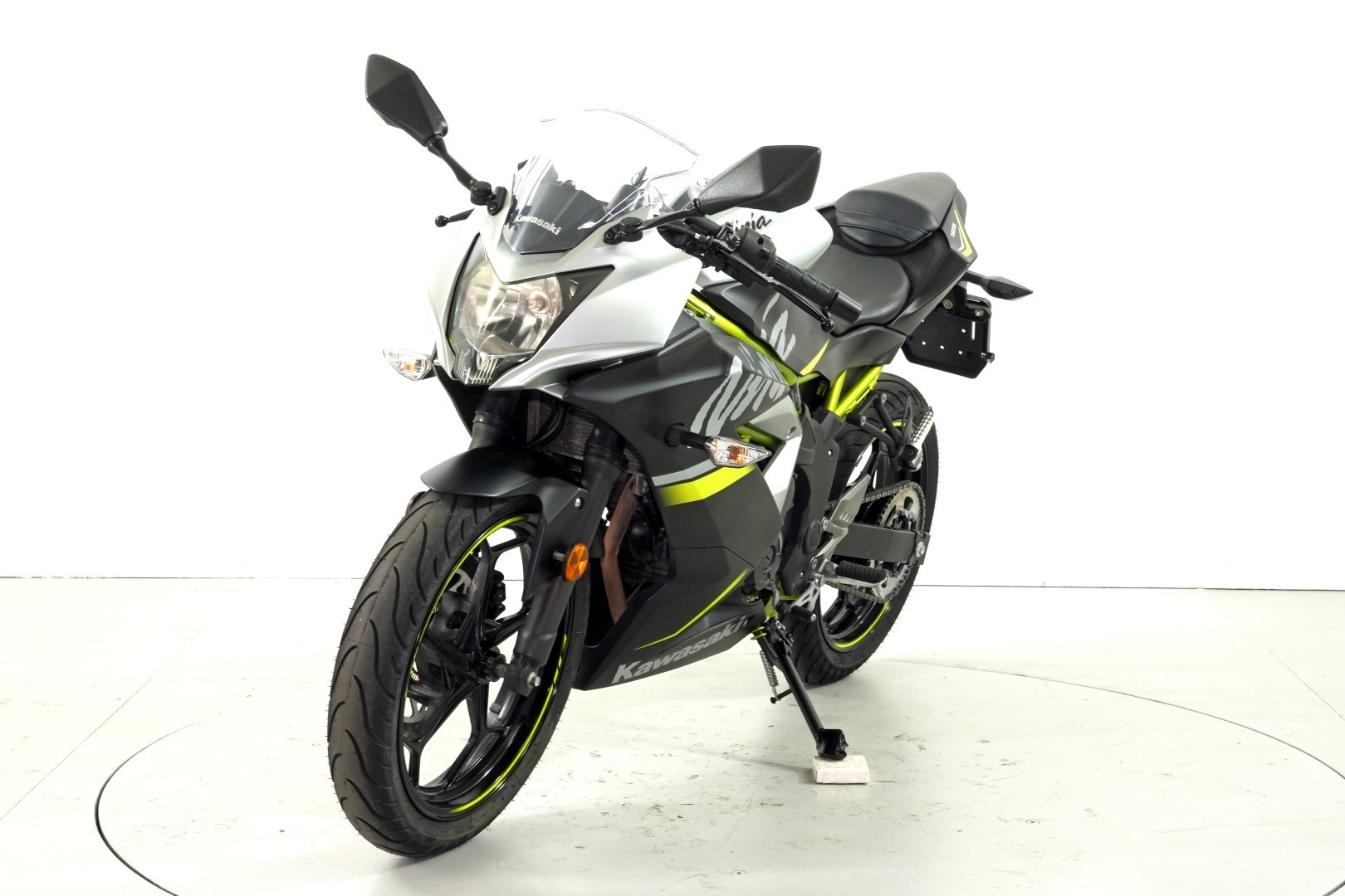 KAWASAKI Ninja 125 ABS-image-2