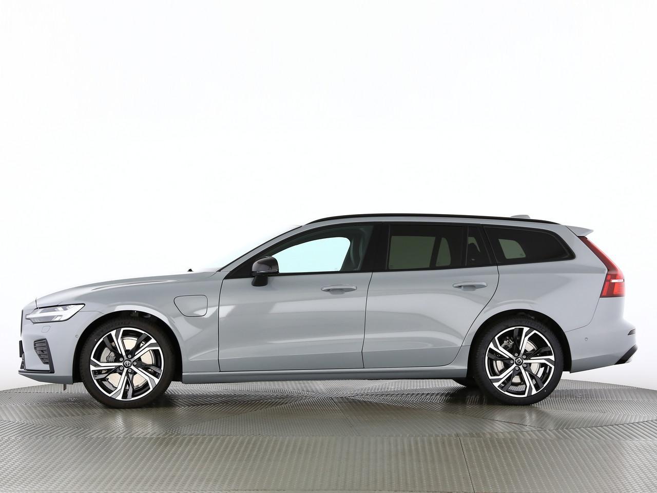 VOLVO V60 2.0 T6 TE Ultra Dark eAWD-showroom-element-1