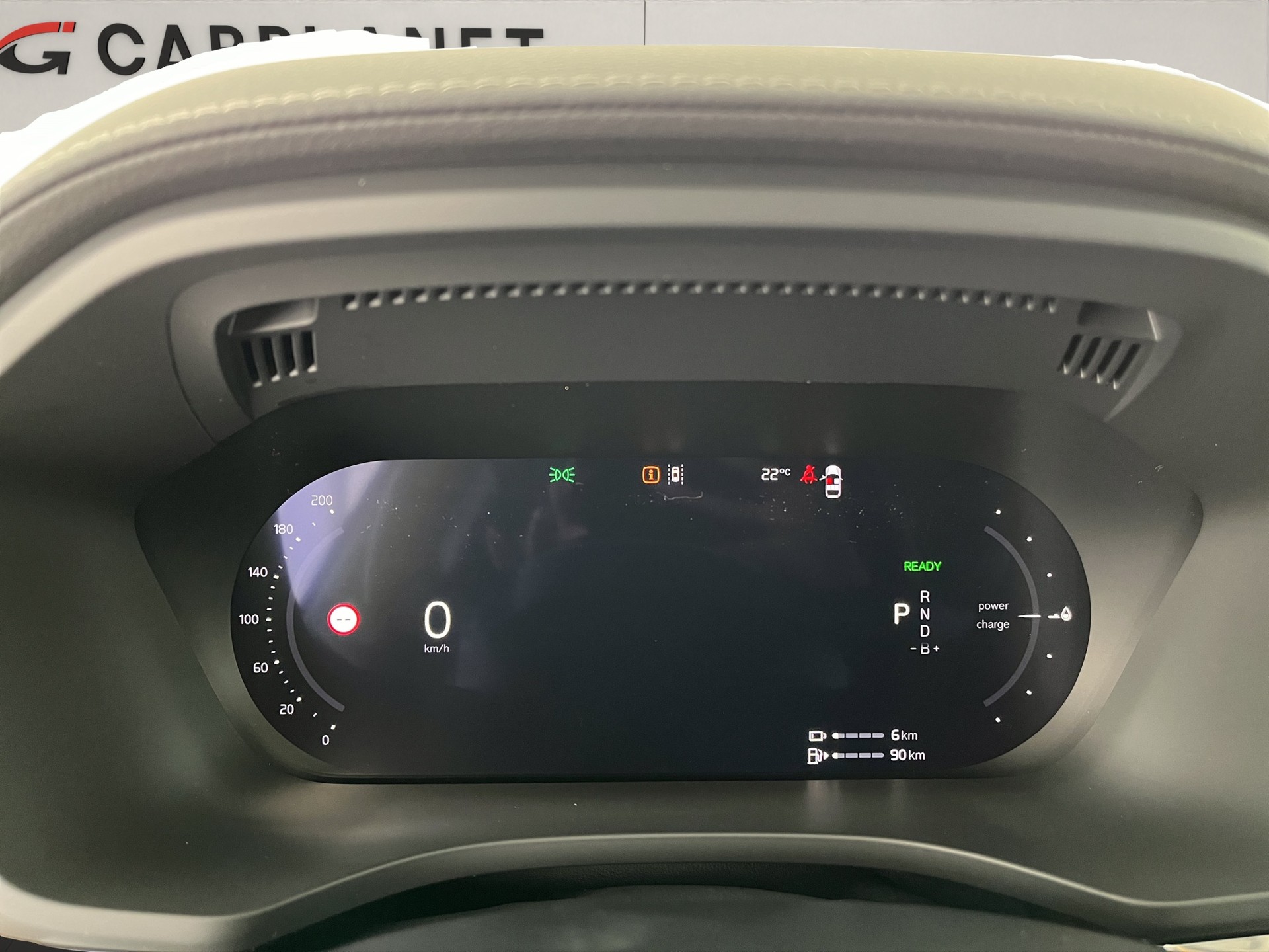 VOLVO XC60 2.0 T8 TE Ultra Dark eAWD-image-15